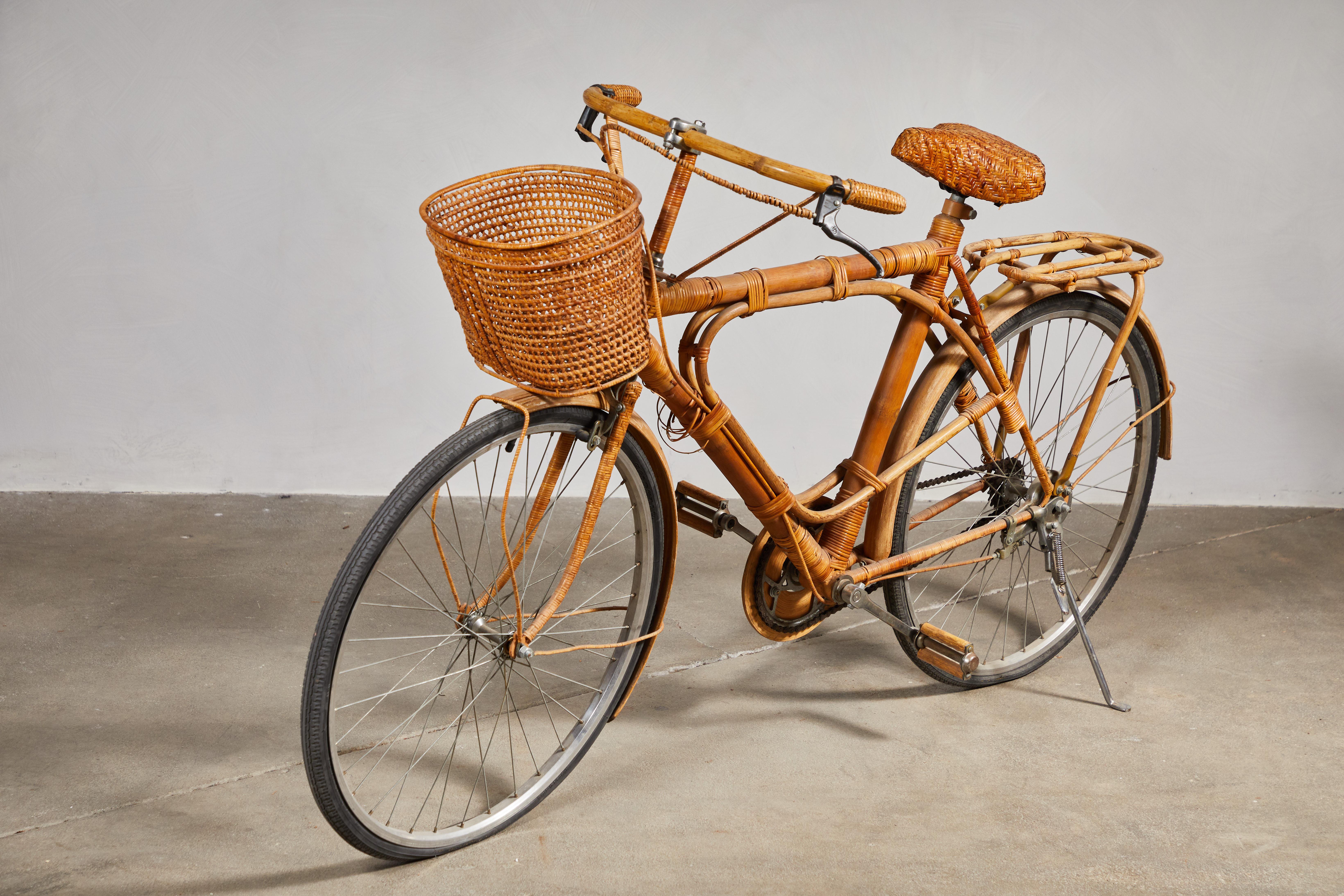 bicicleta rattan