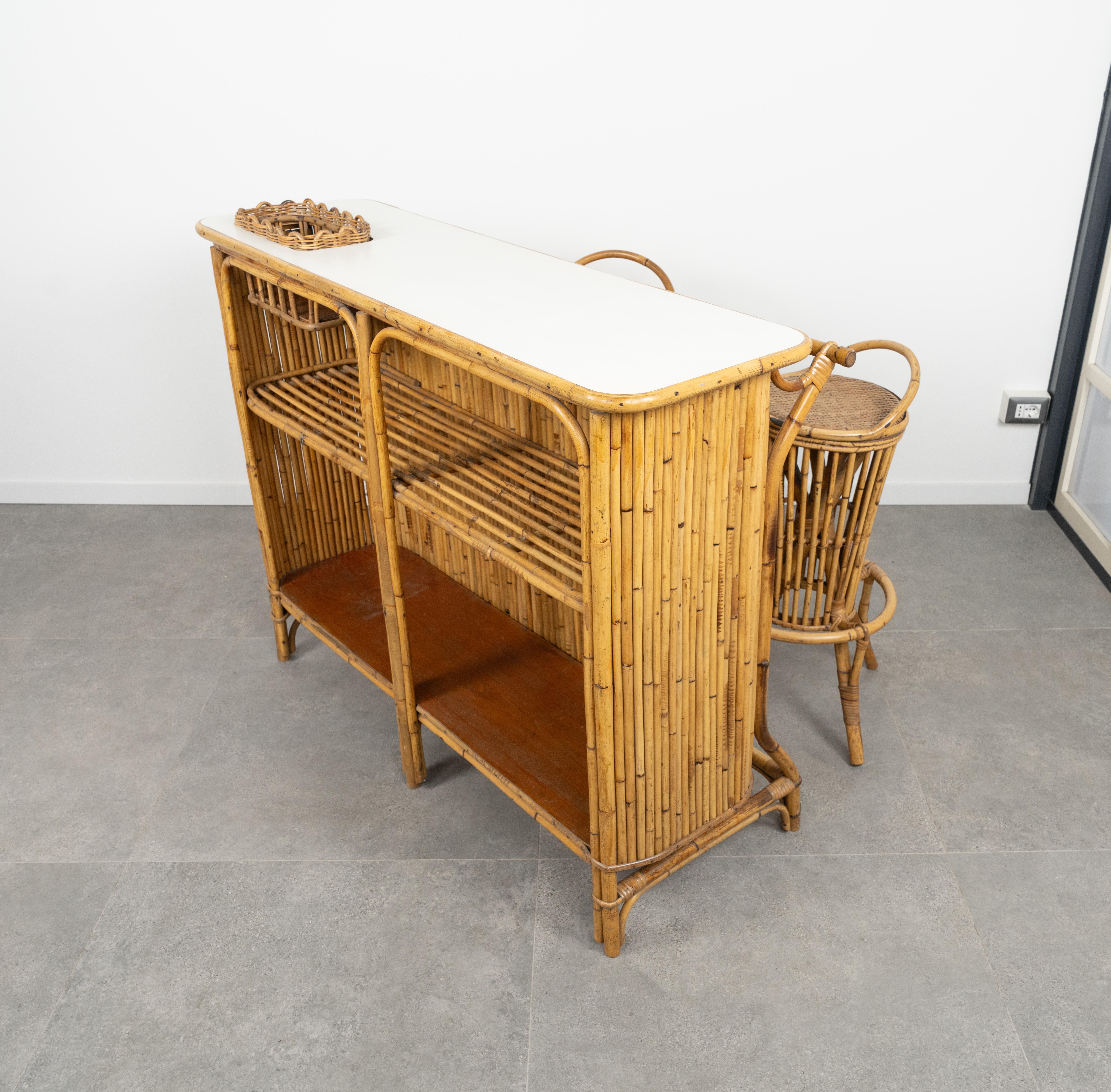 Bamboo and Rattan Cabinet Bar with Two Stools by Tito Agnoli, Italy 1950s For Sale 10
