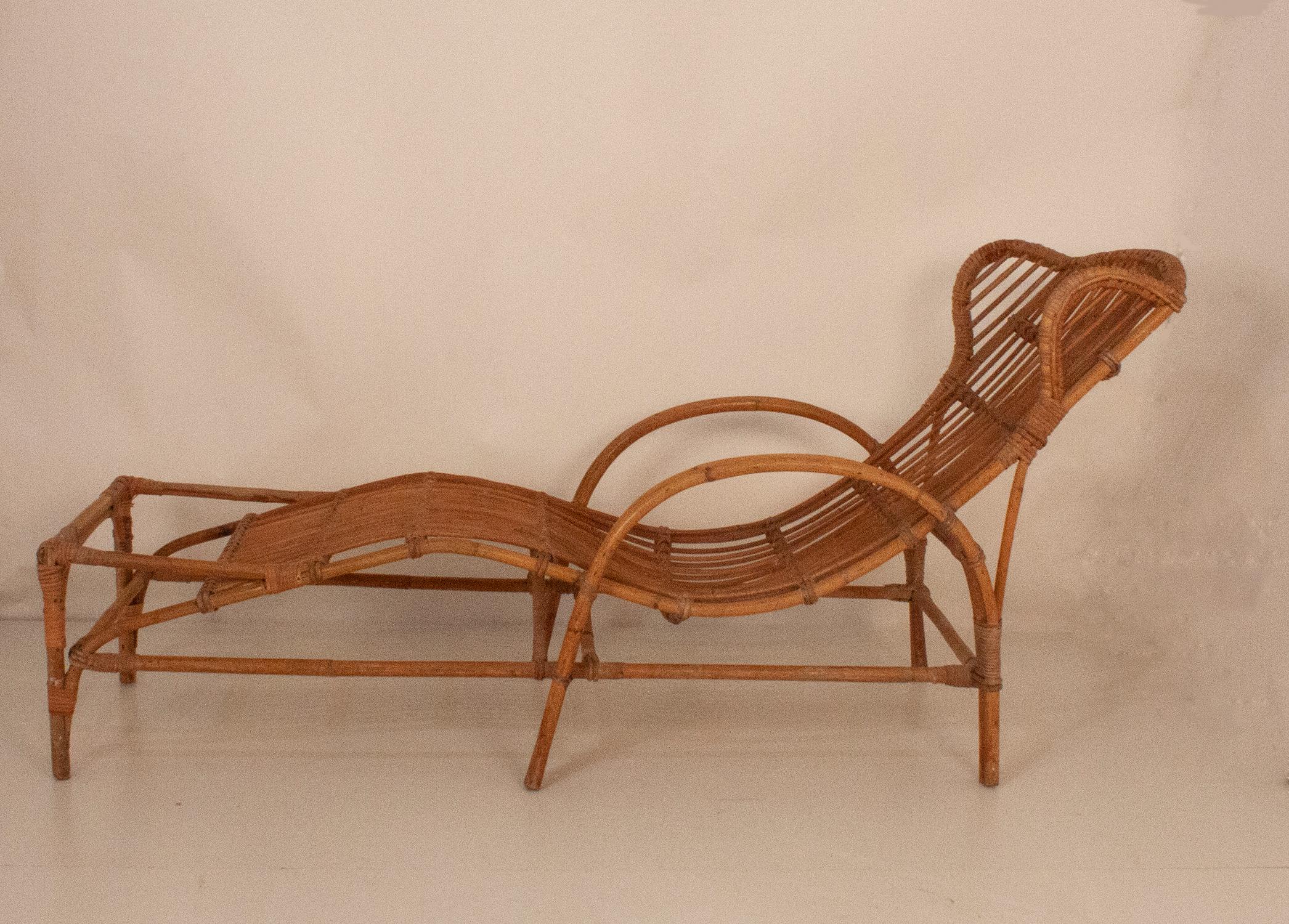 Bamboo and Rattan Chaise Lounge Midcentury, Spain In Good Condition In Barcelona, Cataluna