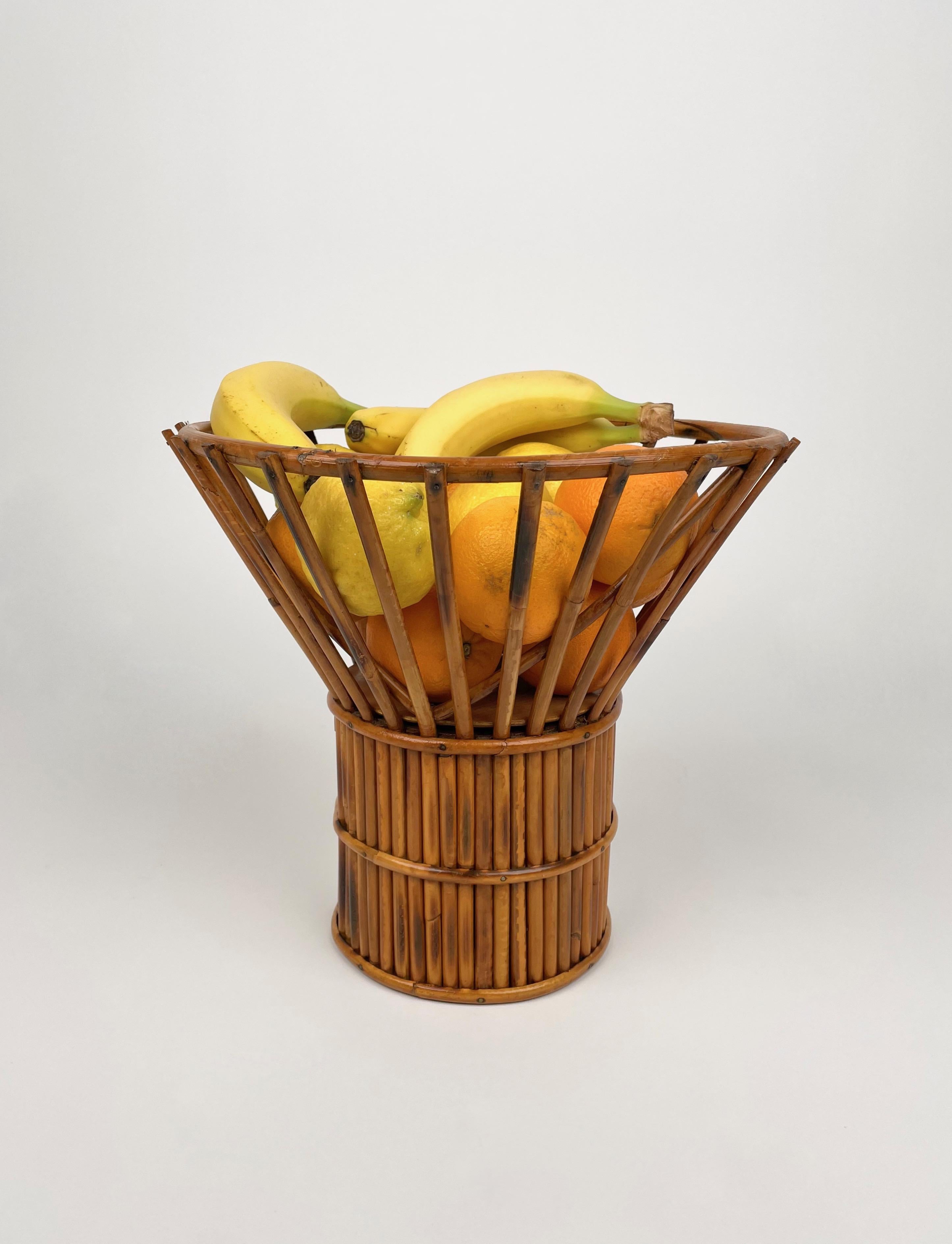 Mid-Century Modern Bamboo and Rattan Fruit Bowl Centerpiece, Italy, 1960s For Sale