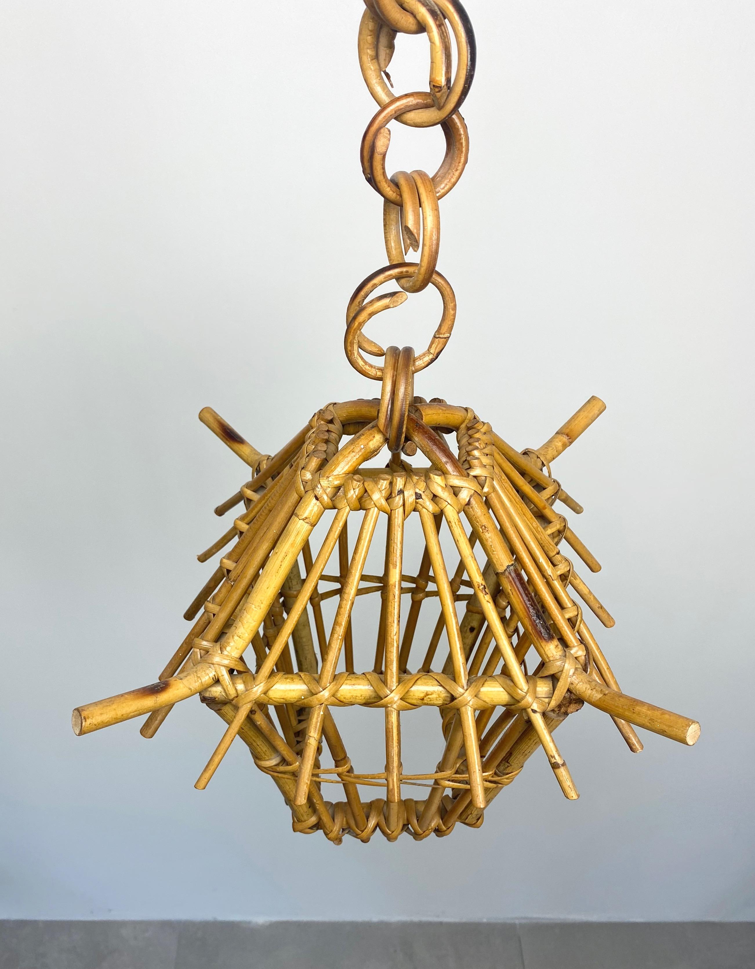 Bamboo and Rattan Lantern Chandelier Pendant, Italy, 1960s In Good Condition For Sale In Rome, IT