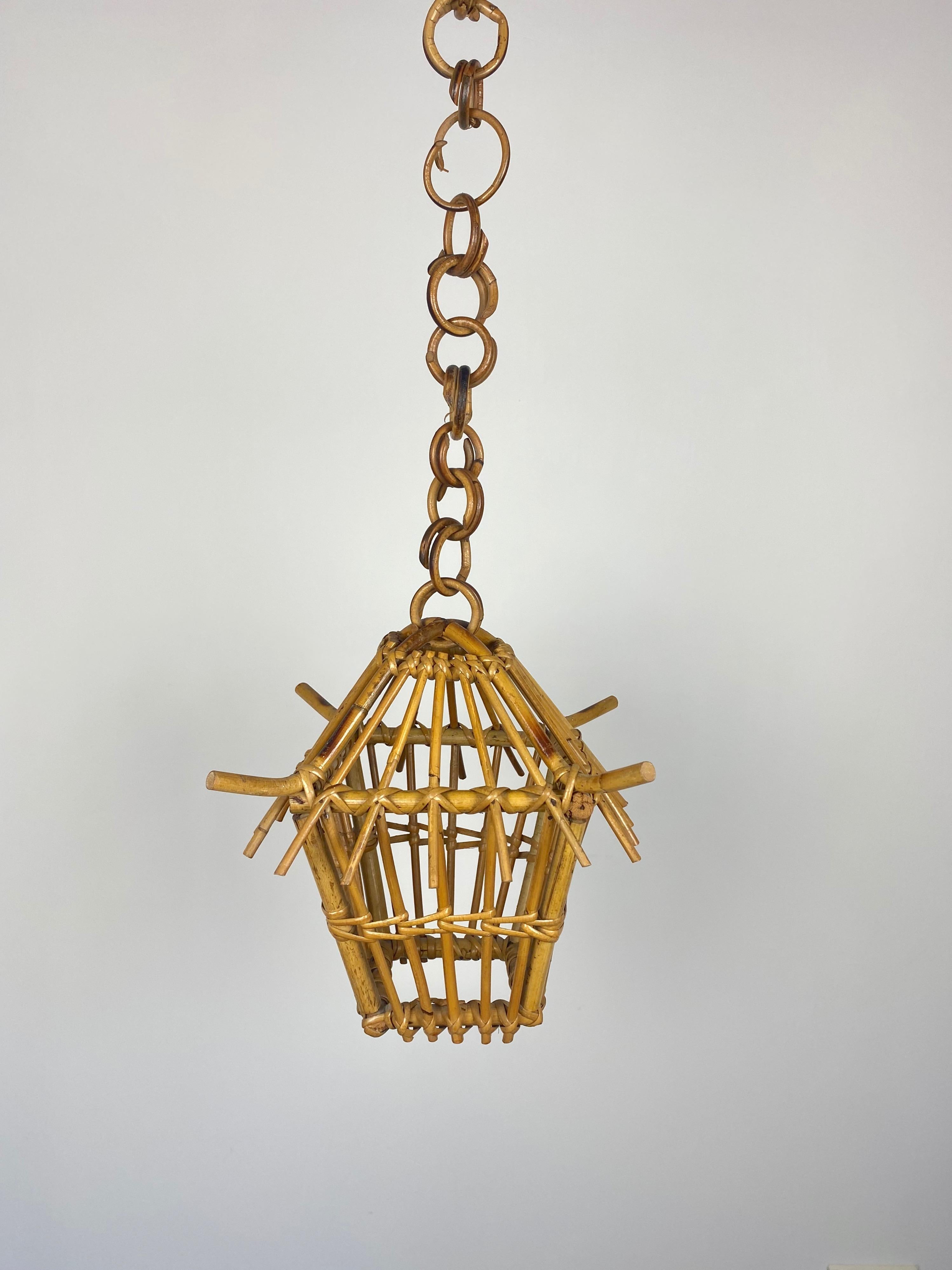 Mid-20th Century Bamboo and Rattan Lantern Chandelier Pendant, Italy, 1960s For Sale
