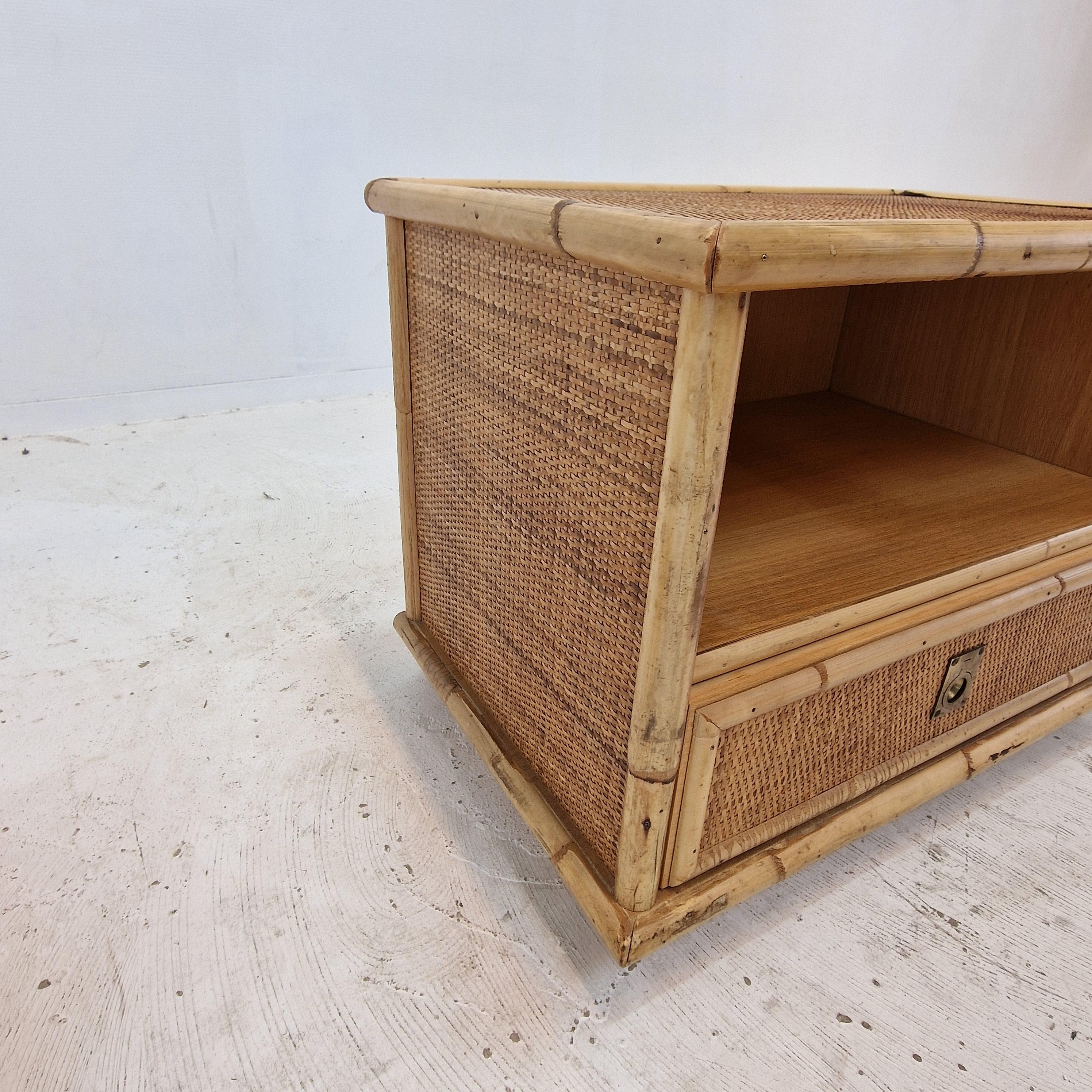 Bamboo and Rattan Pair of Bedside Tables Nightstands by Dal Vera, Italy 1970s For Sale 2