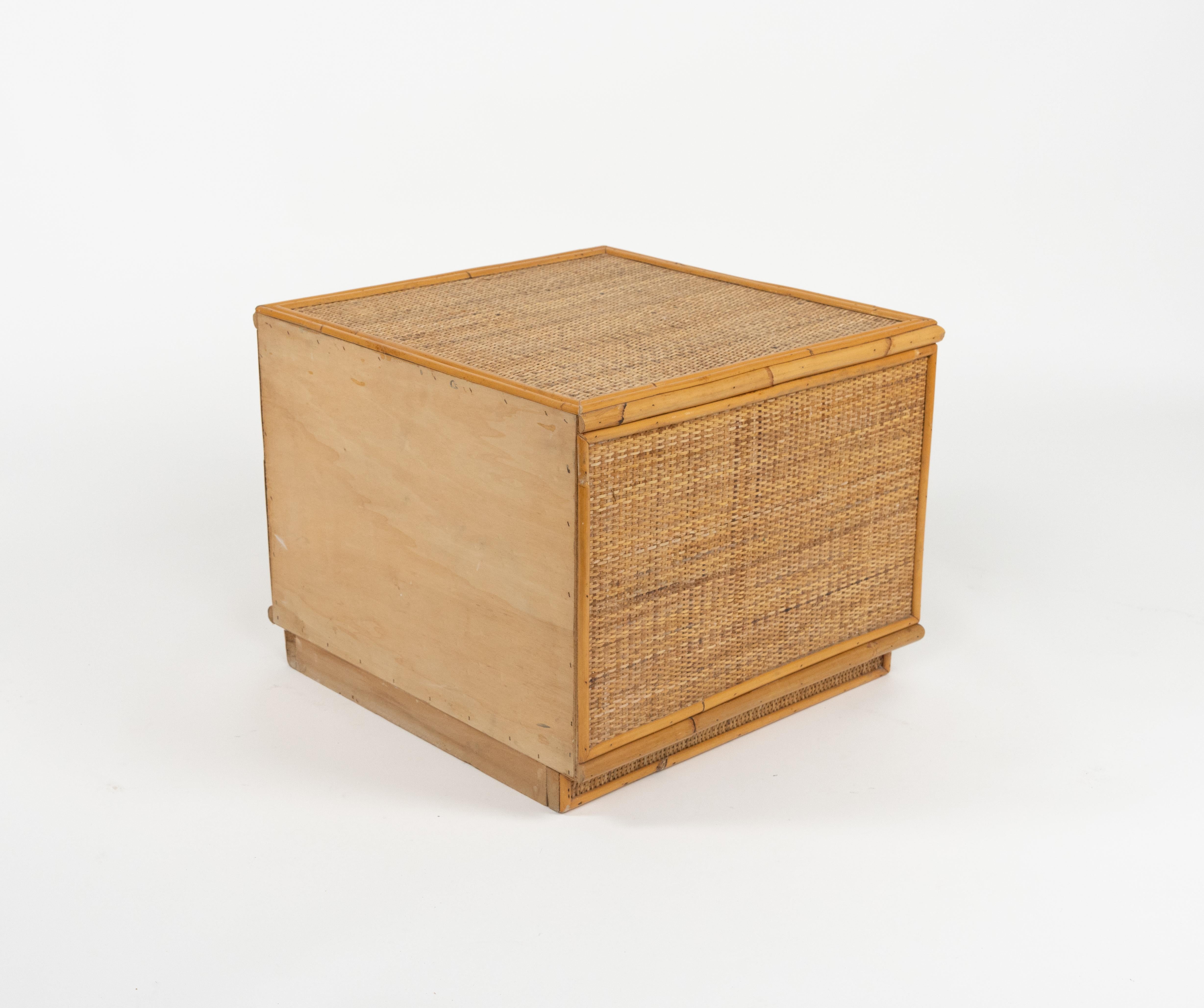 Bamboo and Rattan Pair of Bedside Tables Nightstands Dal Vera Style, Italy 1970s For Sale 13