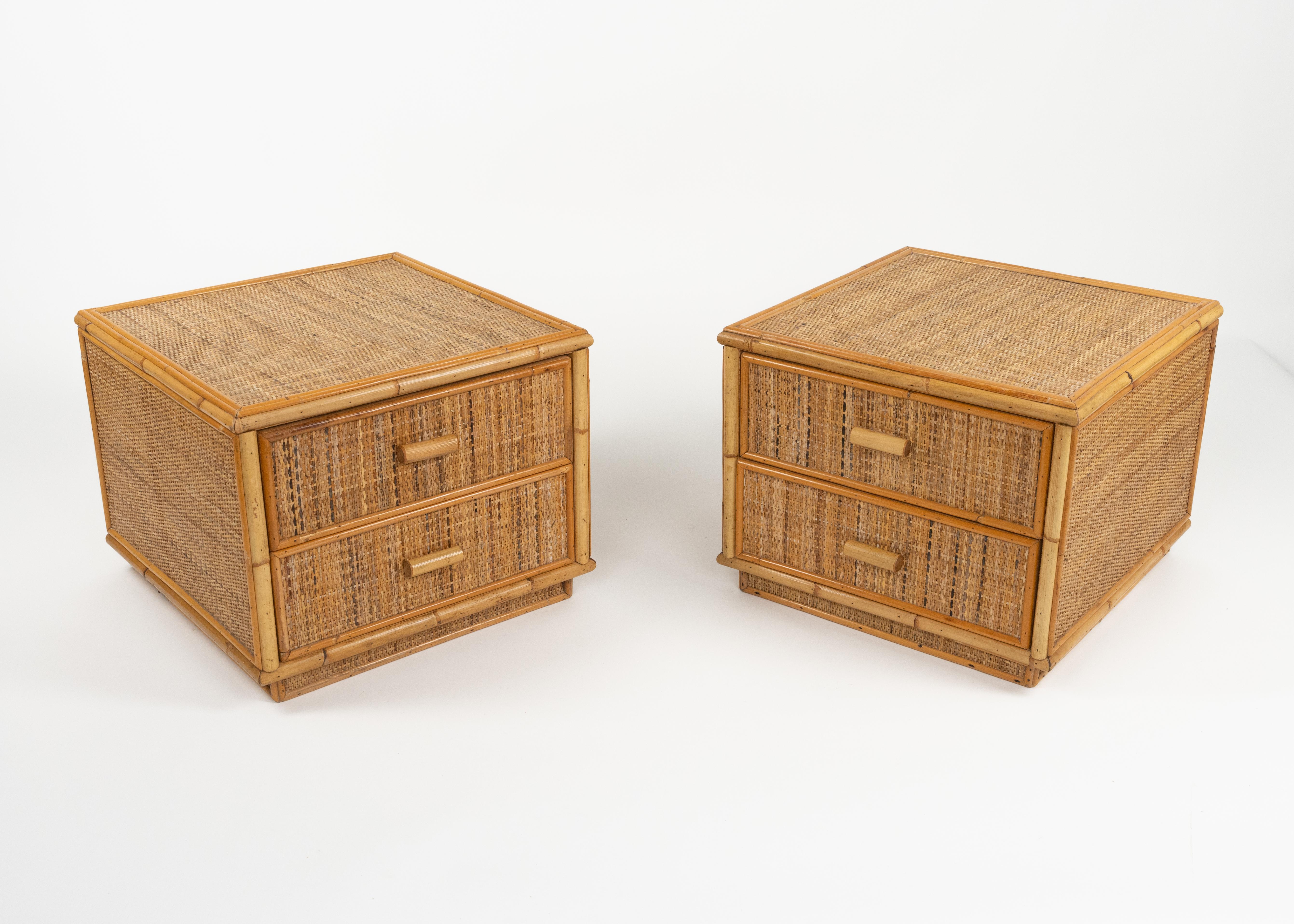 Mid-Century Modern Bamboo and Rattan Pair of Bedside Tables Nightstands Dal Vera Style, Italy 1970s For Sale