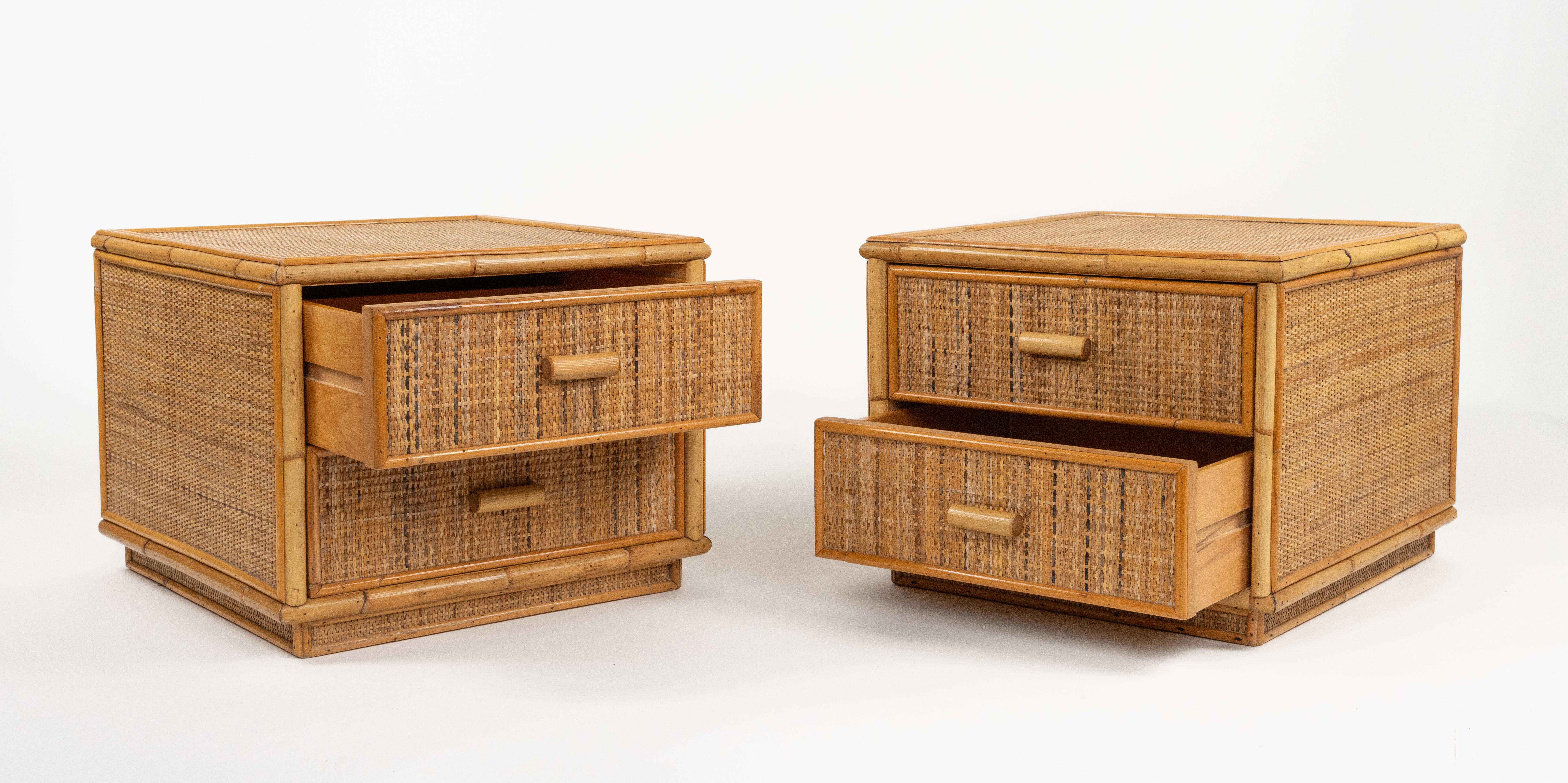 Bamboo and Rattan Pair of Bedside Tables Nightstands Dal Vera Style, Italy 1970s For Sale 2