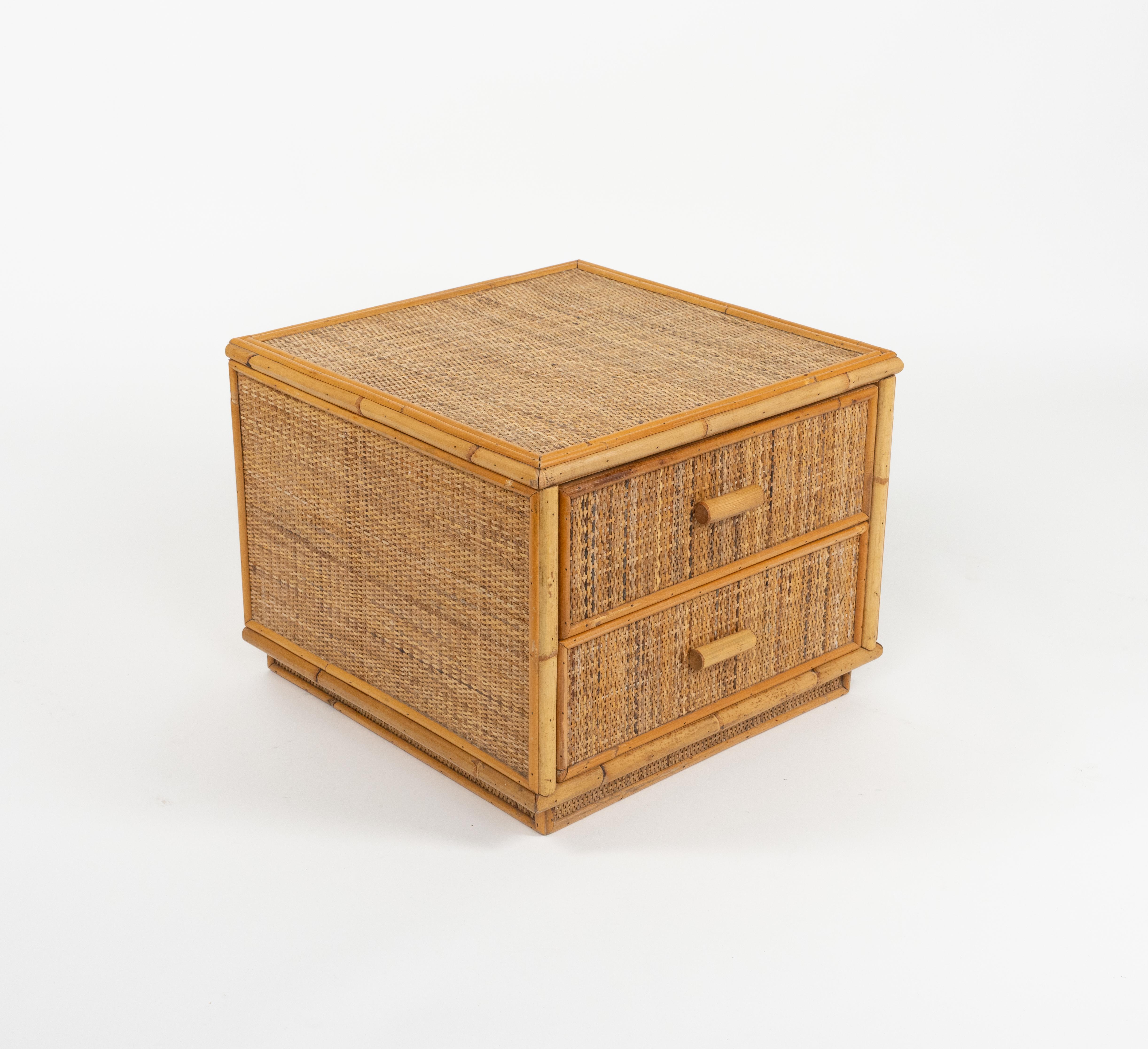 Bamboo and Rattan Pair of Bedside Tables Nightstands Dal Vera Style, Italy 1970s For Sale 3