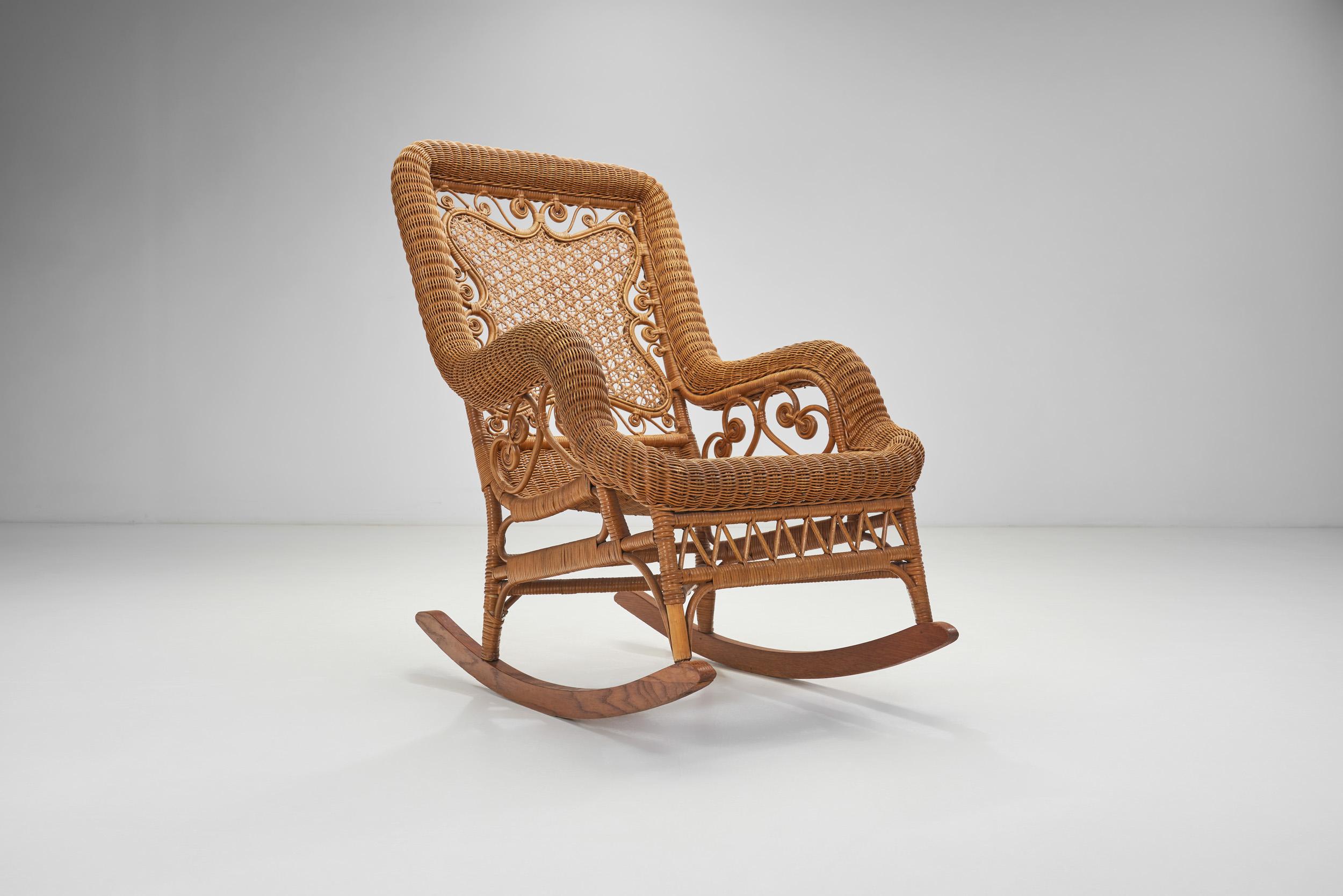 Bamboo and Rattan Rocking Chair, Europe First Half of the 20th Century In Good Condition In Utrecht, NL