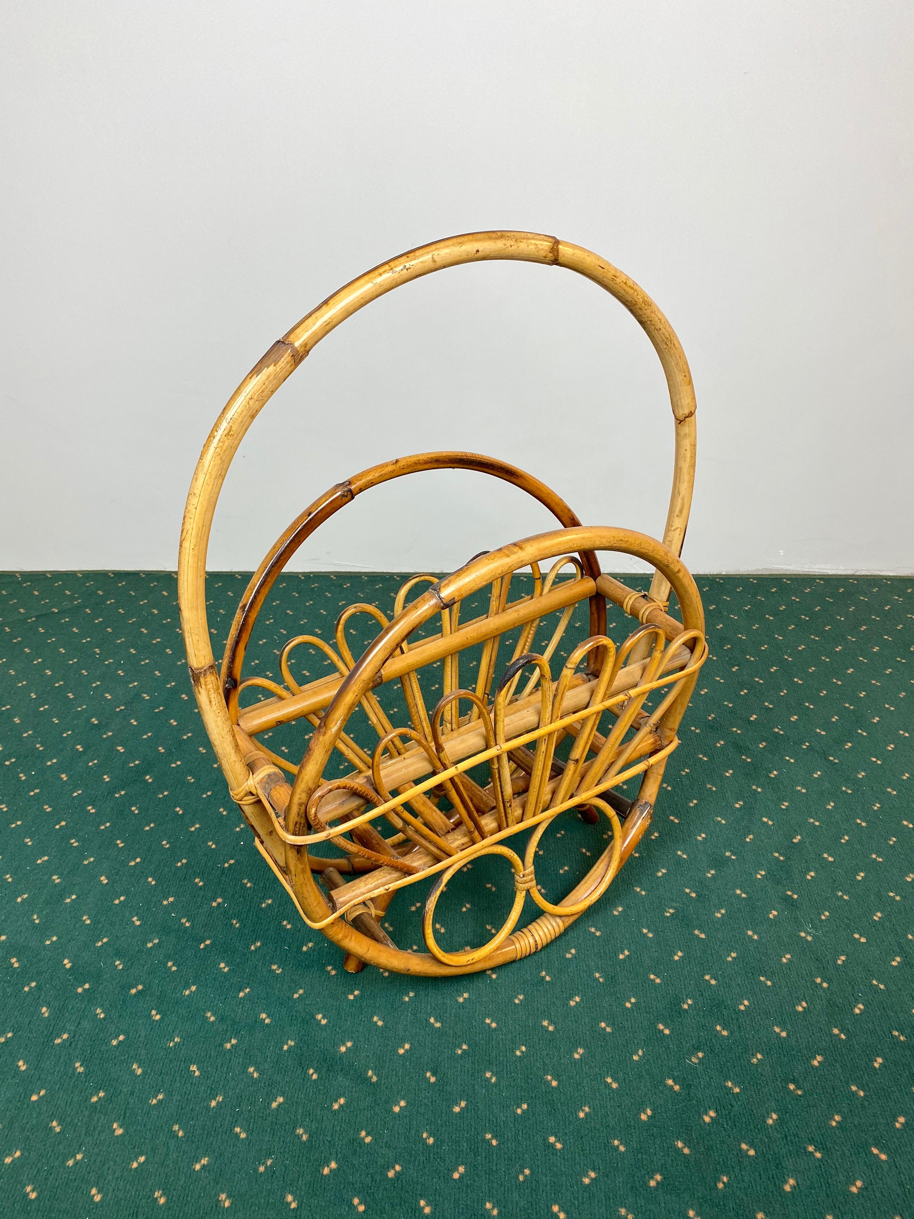 Mid-20th Century Bamboo and Rattan Round Magazine Rack Stand, Italy, 1960s For Sale