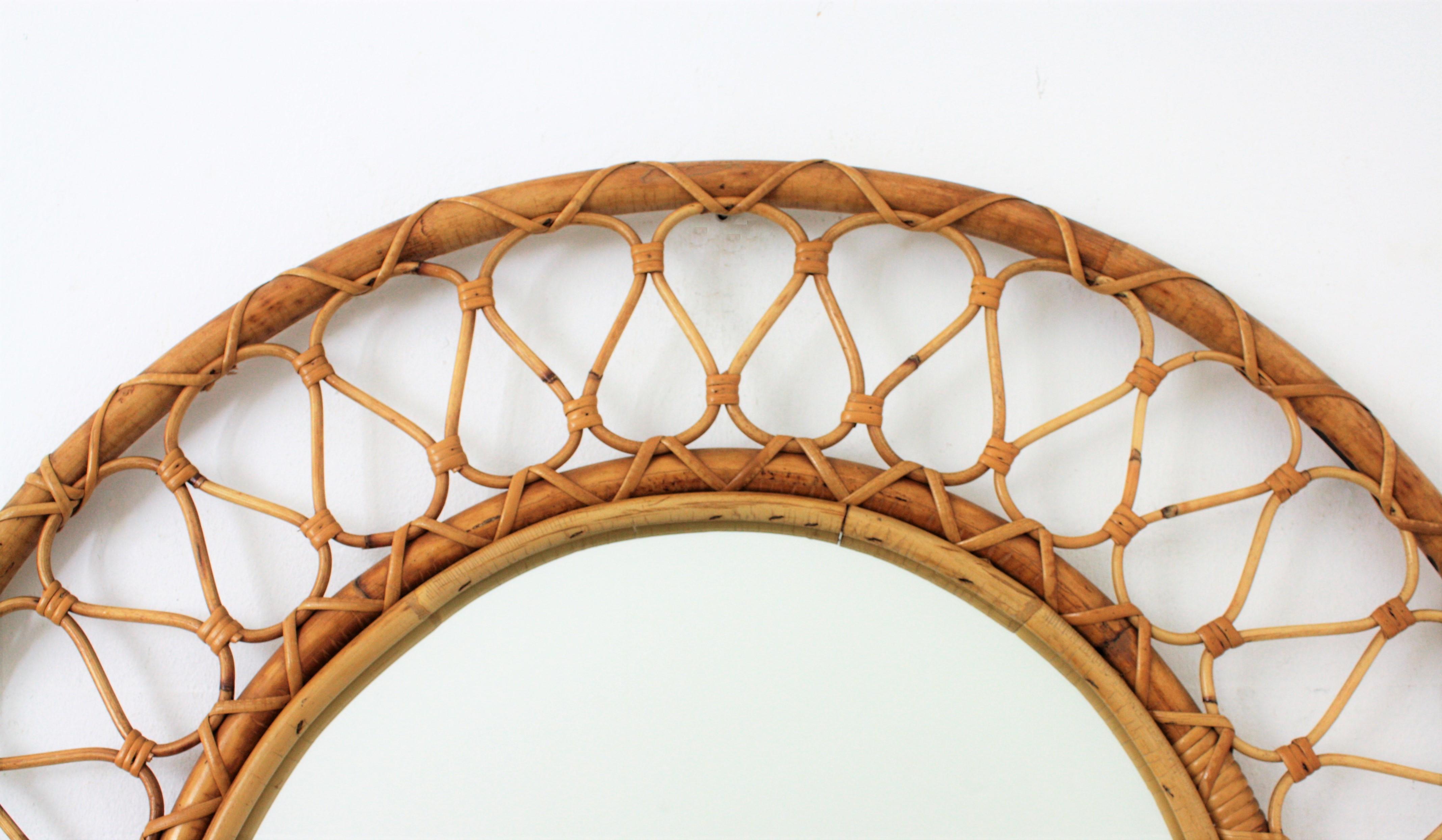 Bamboo and Rattan Round Mirror In Good Condition In Barcelona, ES