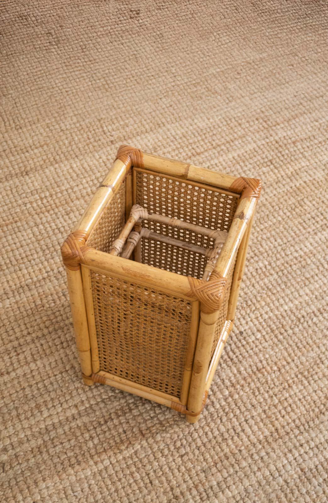 italien Porte-parapluies en bambou et rotin par Franco Albini - années 1960 en vente