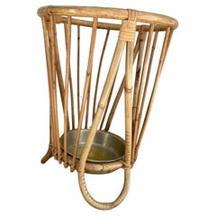 Stand Umbrella en bambou et rotin avec égouttoir en métal dans le style de Franco Alb