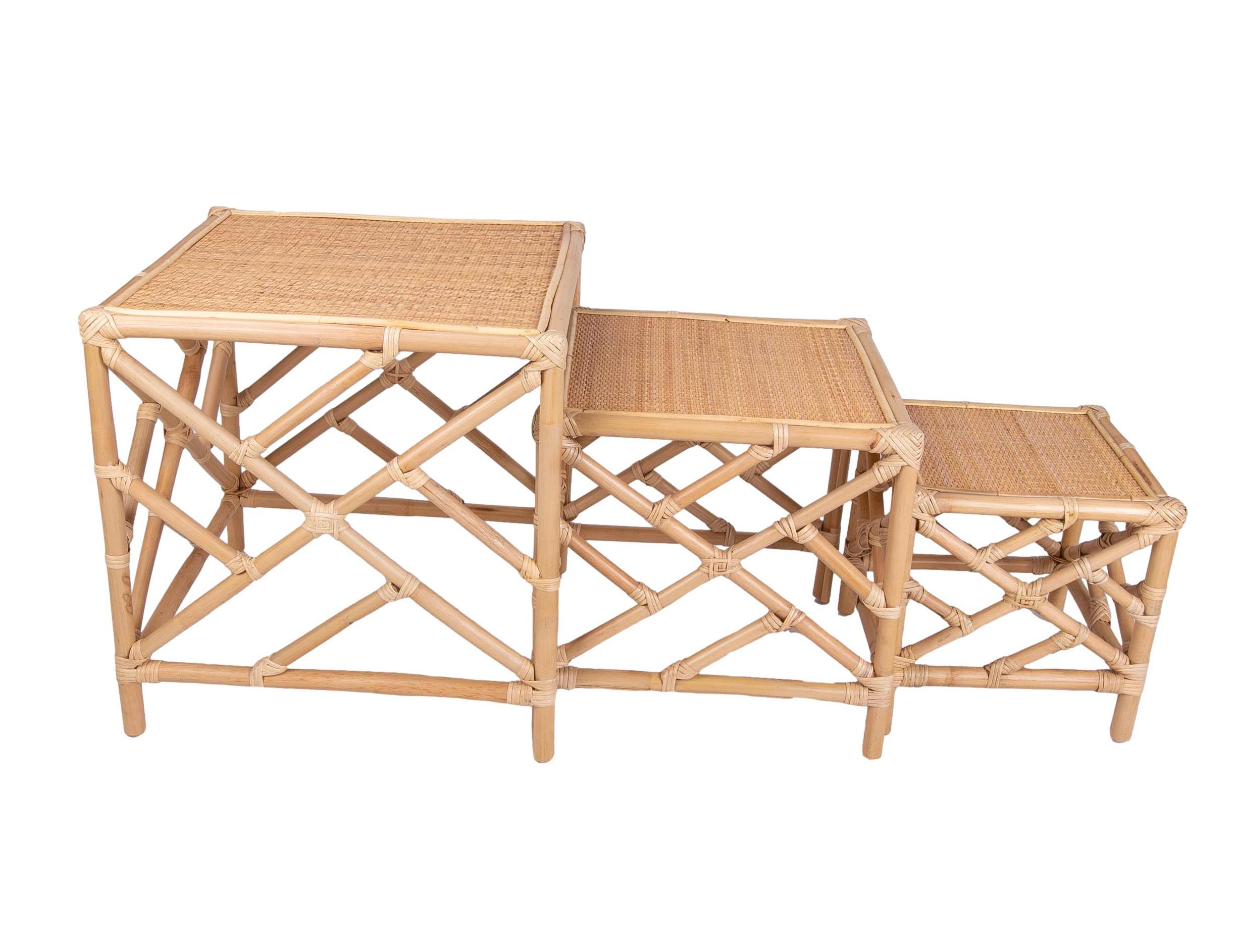 Bamboo and wicker Nesting Table Consisting of Three Tables in Different Sizes For Sale 7