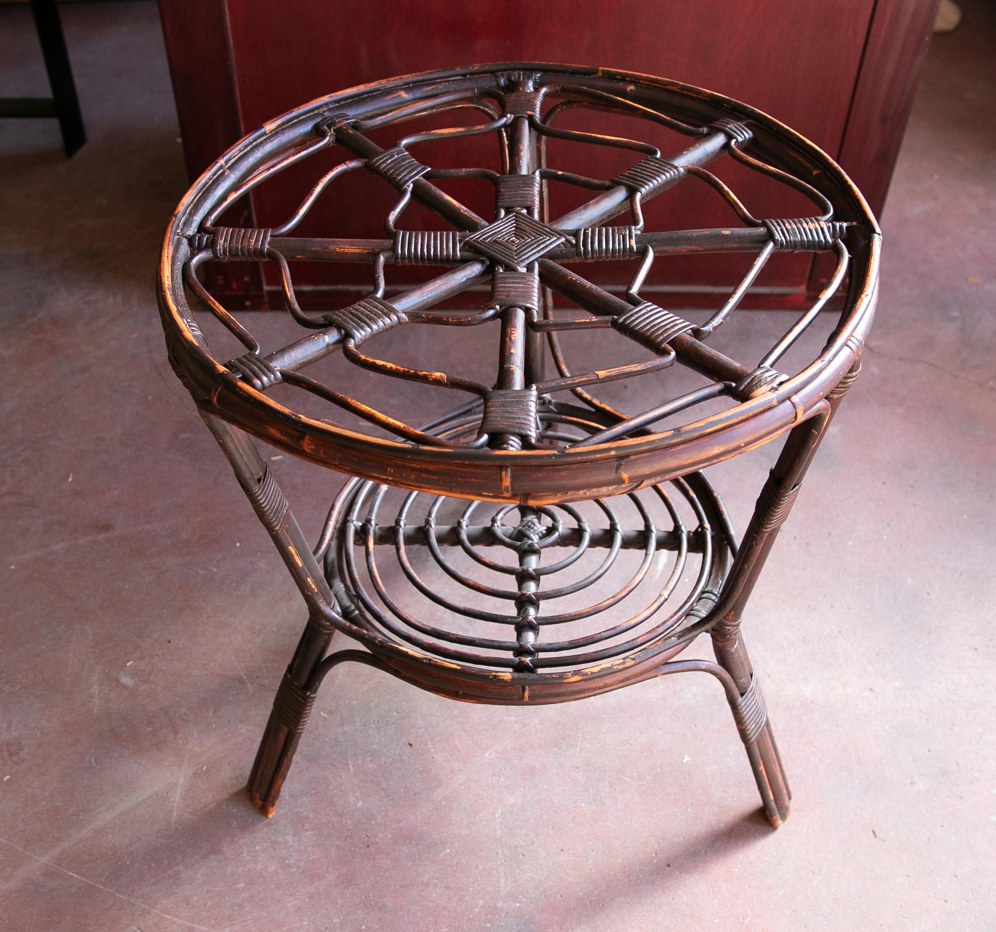 Bamboo and Wicker Round Table  For Sale 1