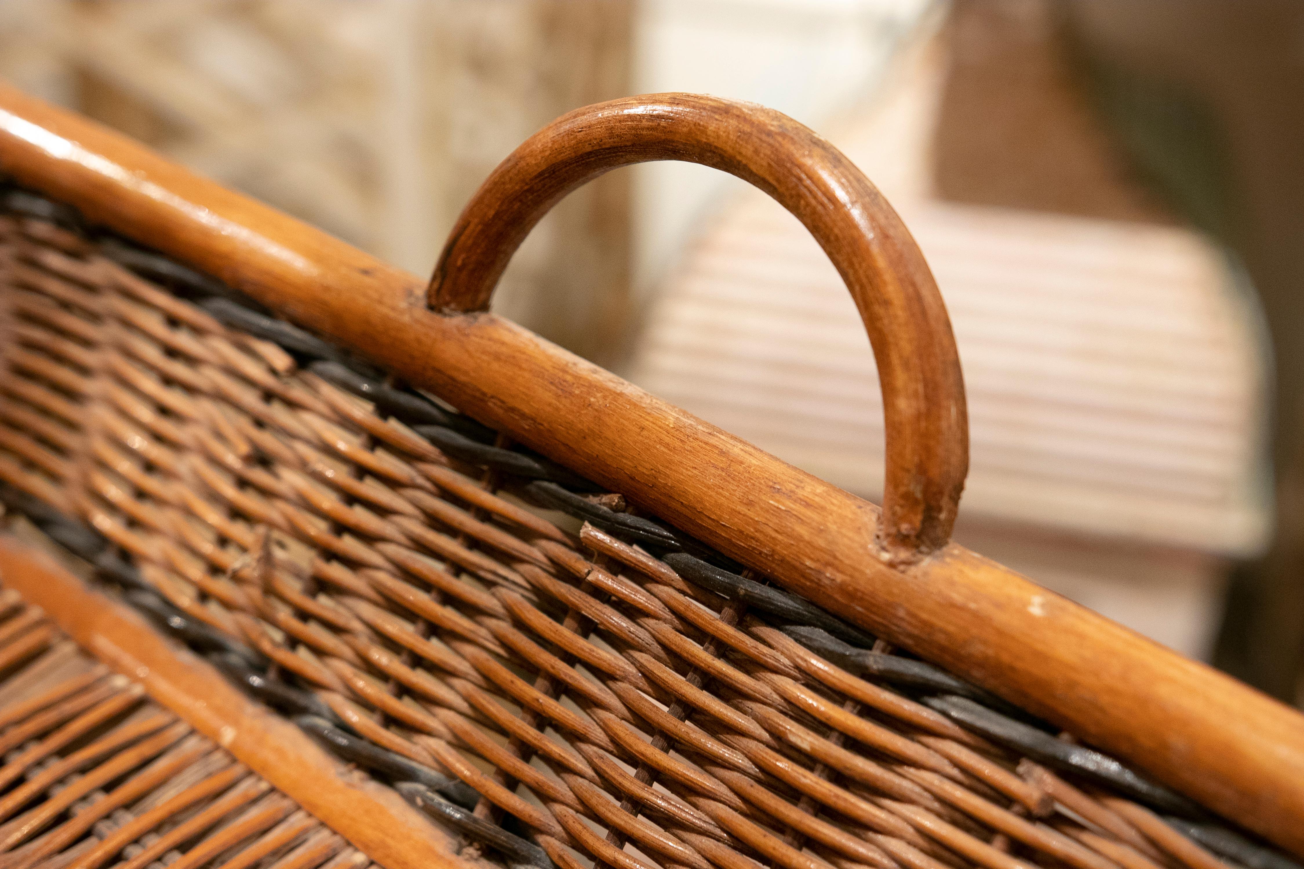 Bamboo and Wicker Tray with Handmade Iron Base For Sale 7