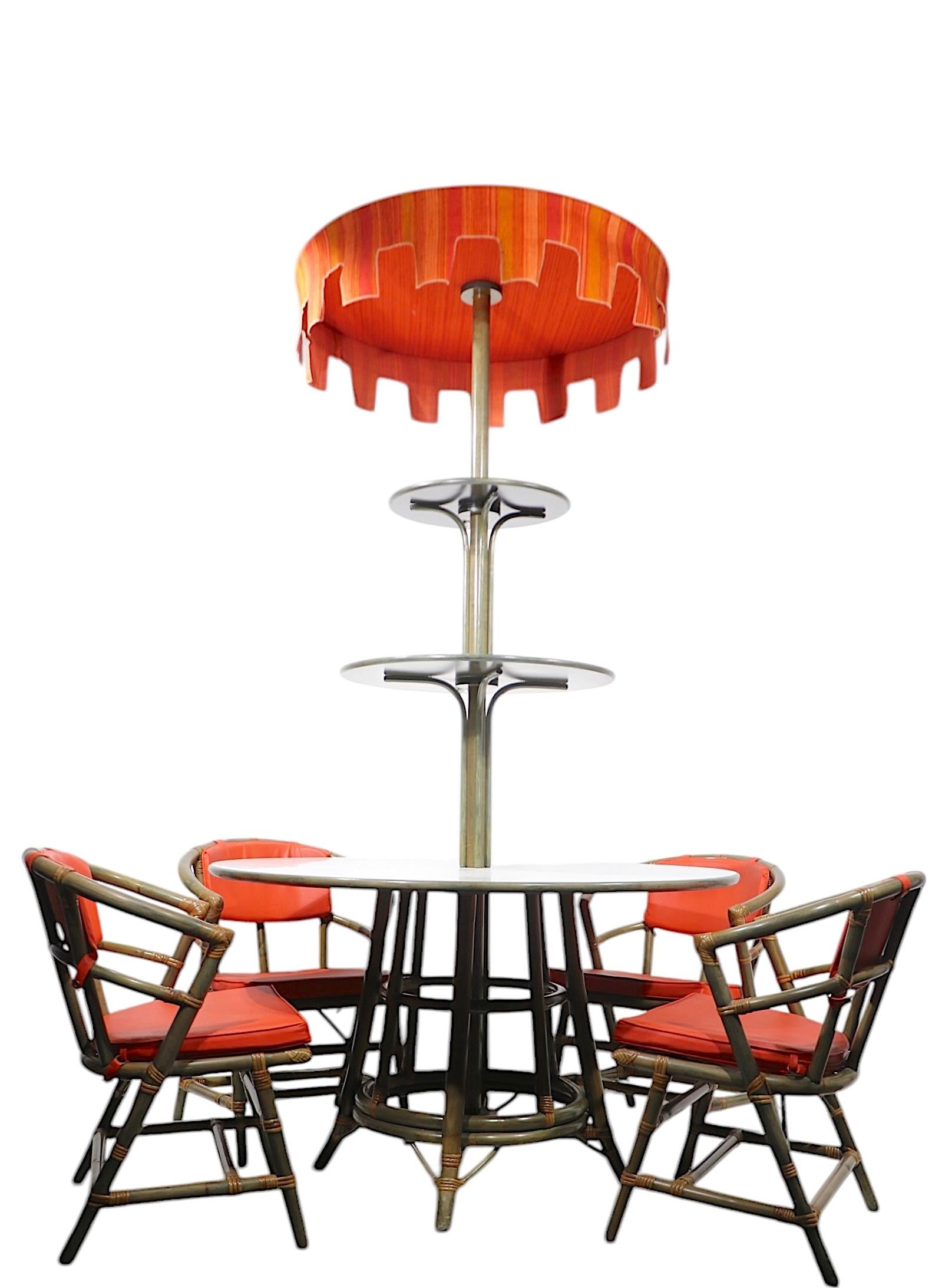 Ensemble de dînette en bambou de style bistro du milieu du siècle en Willow and Reed att. à Henry Olko en vente 2