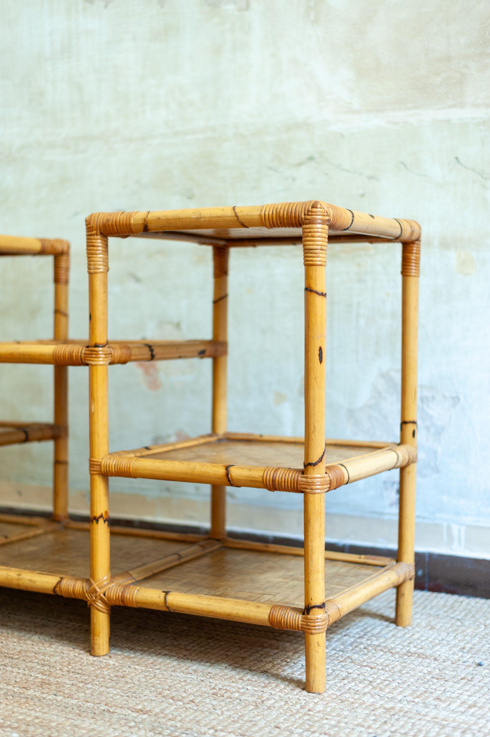 Bamboo Bookshelf – 1970s In Good Condition For Sale In Roma, RM