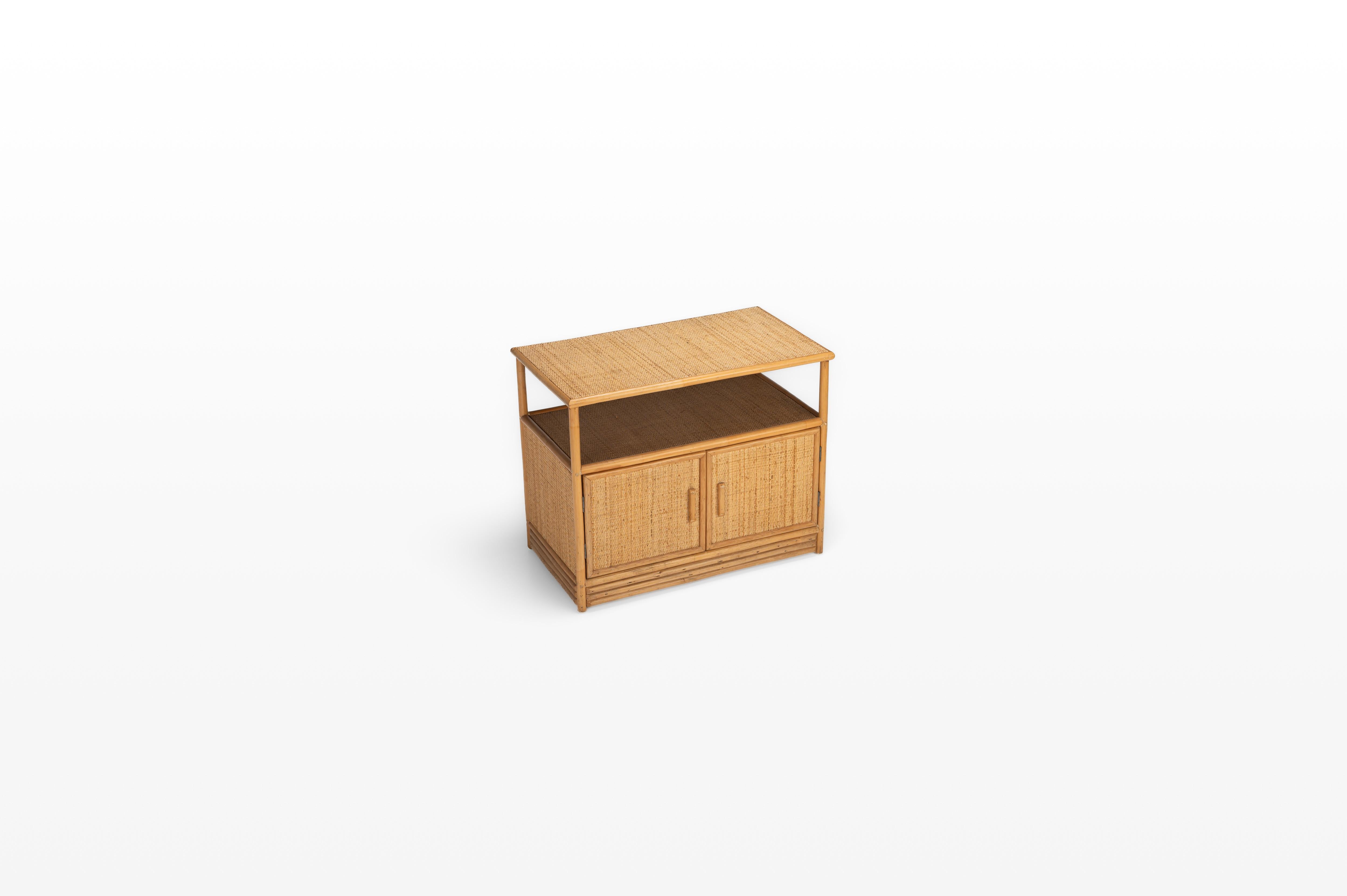Bohémien Credenza in bambù in vendita