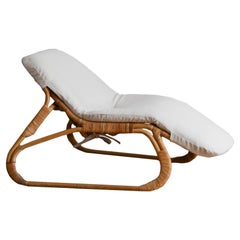 Bamboo Chaise-lounge complete with cushion