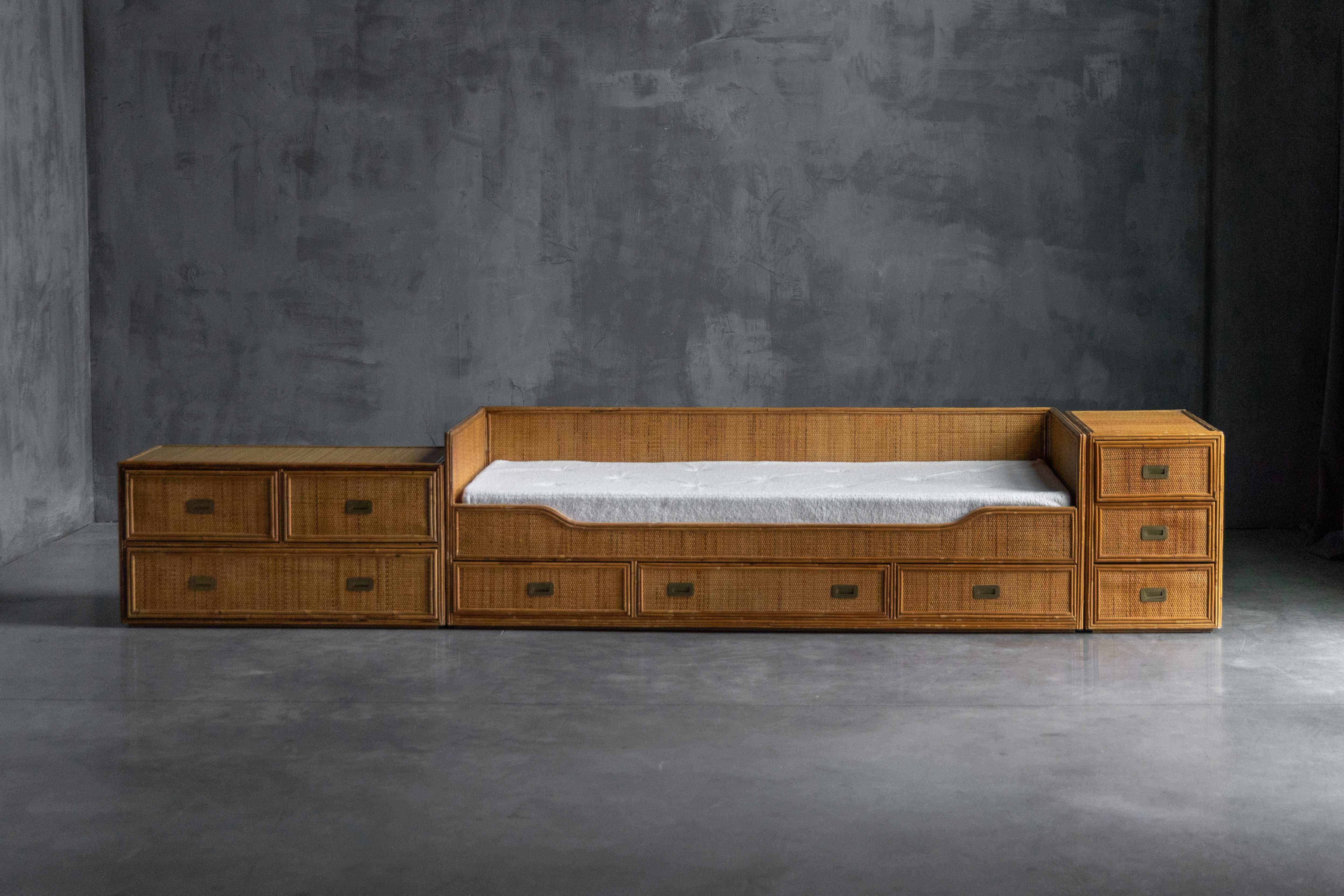 Mid-Century Modern Bamboo Chest of Drawers by Vivai del Sud, Italy, 1970s For Sale