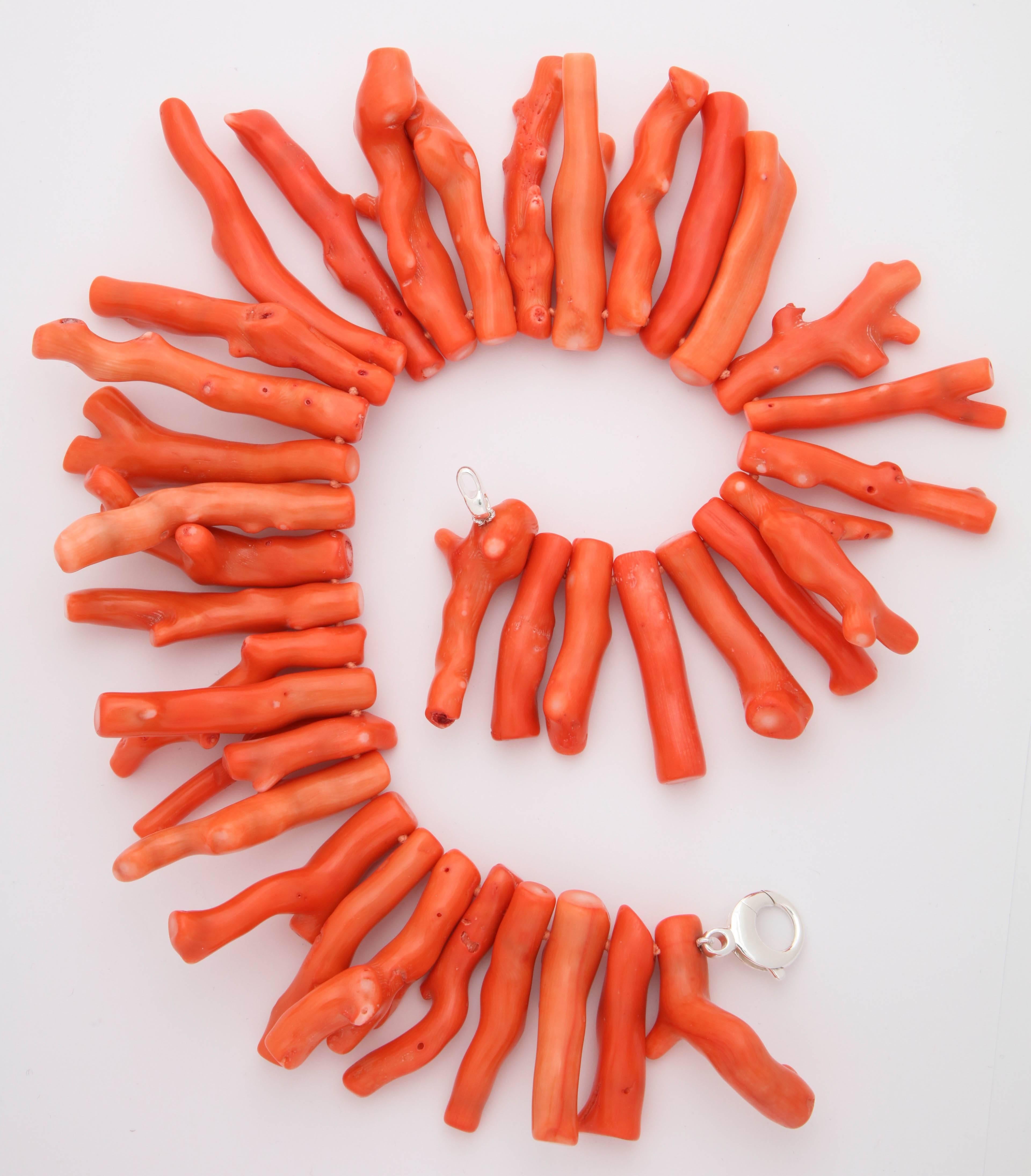 Bamboo Coral Branch Necklace For Sale 3