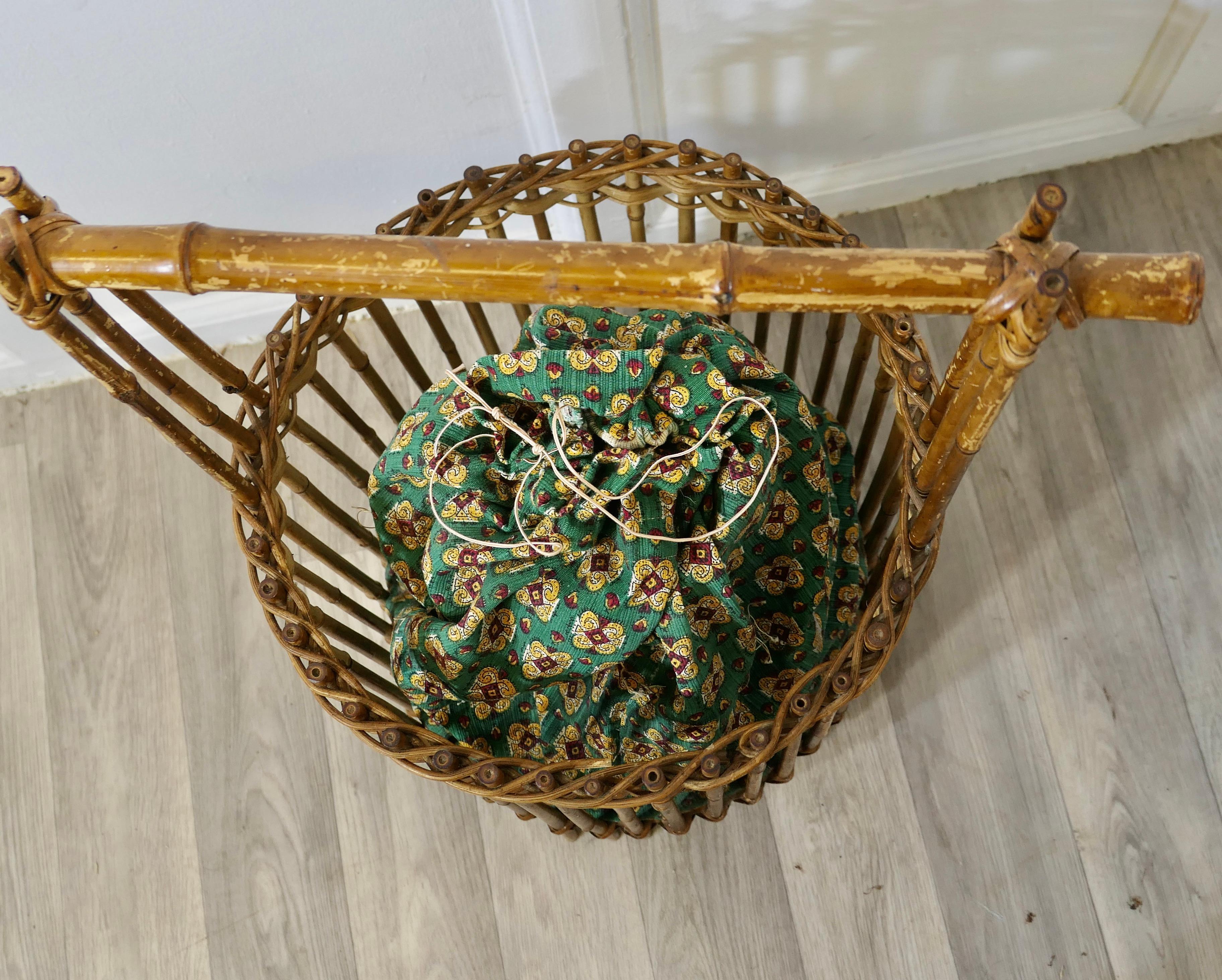 Bamboo Craft Basket, Knitting, Crochet, Patchwork  A very useful piece For Sale 2