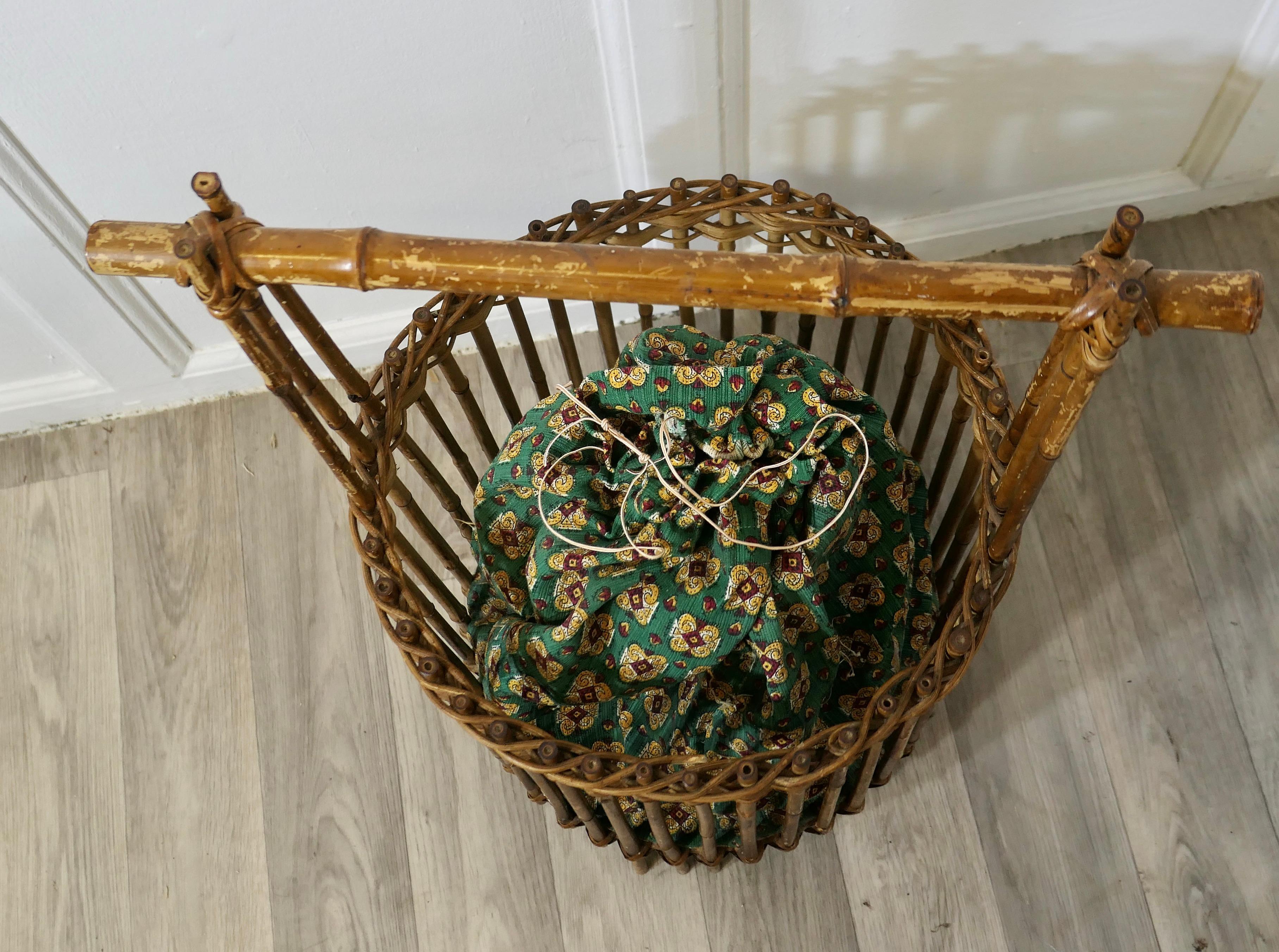 Bamboo Craft Basket, Knitting, Crochet, Patchwork  A very useful piece For Sale 3