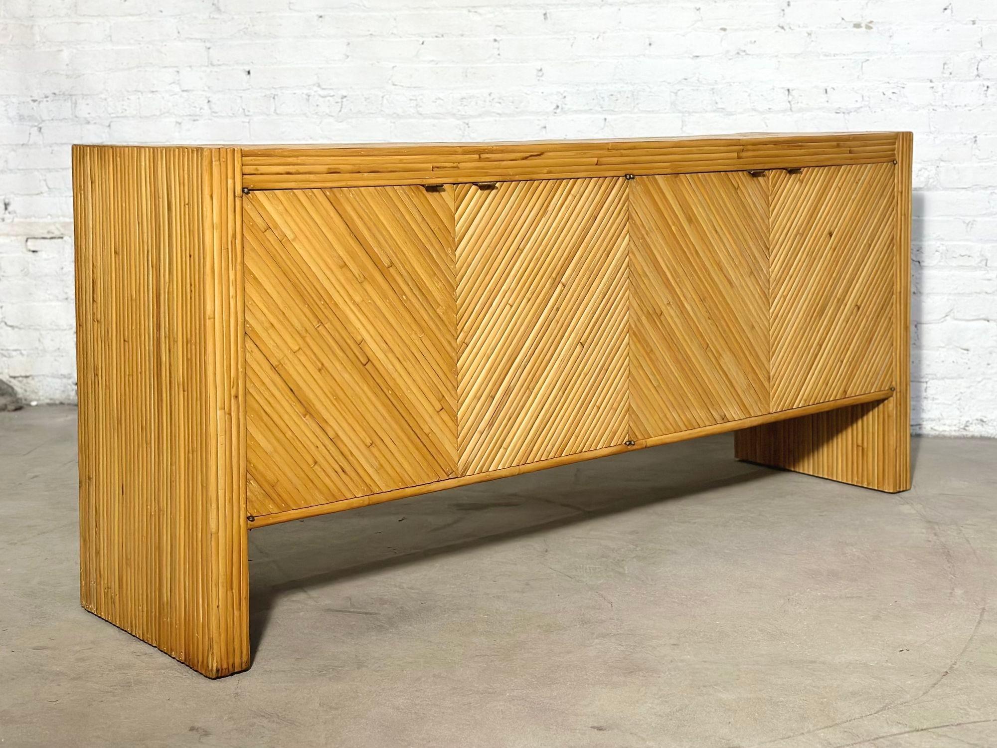 Mid-Century Modern Bamboo Credenza/Sideboard in the Style of Milo Baughman, 1970 For Sale