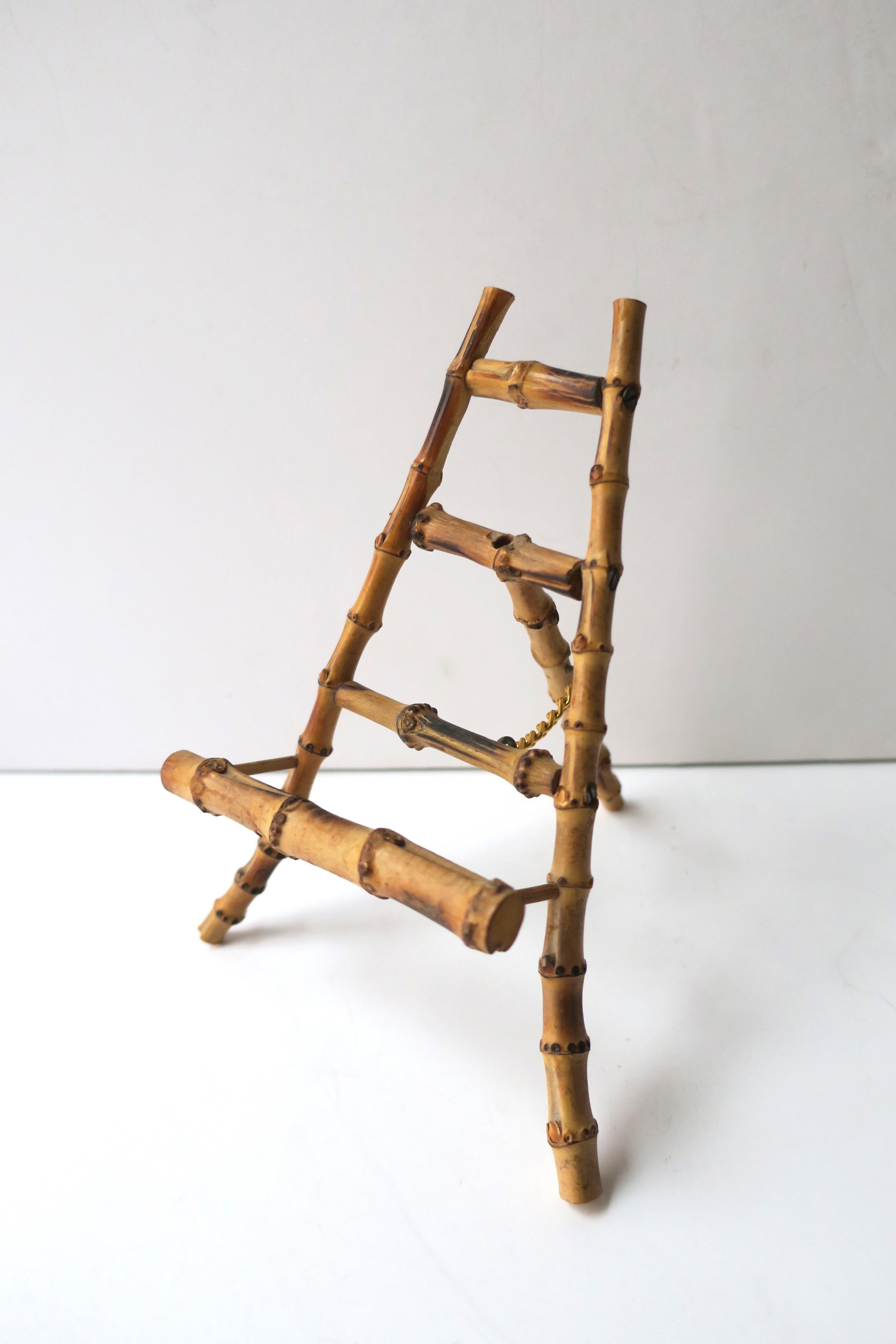A beautiful bamboo easel. Use to support artwork, a picture, a painting, decorative plate, signage, etc. Dimensions: 6.25