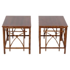 Tables d'appoint ou tables de nuit en bambou Style Chinoiserie Mid Century