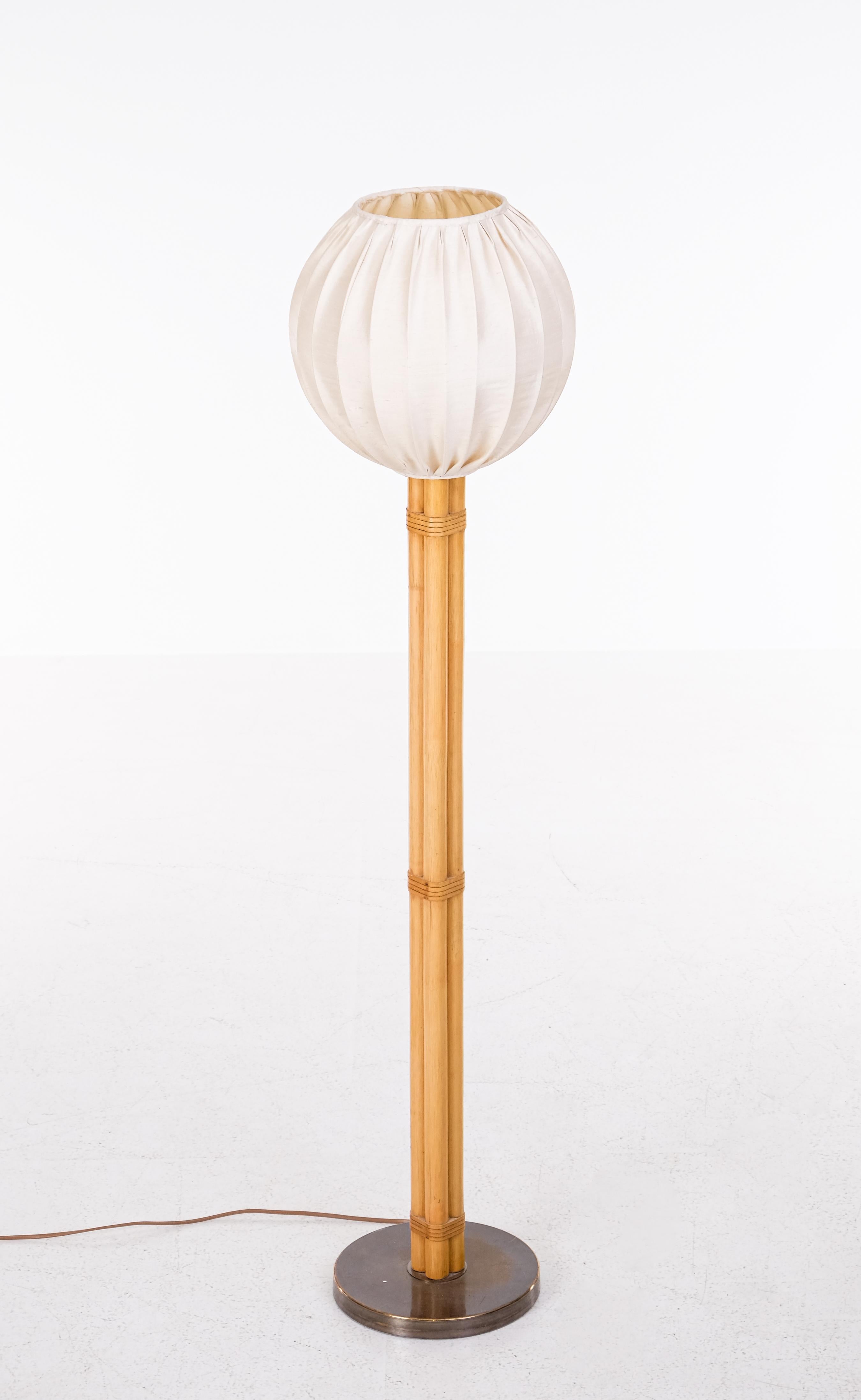 Swedish Bamboo Floor Lamp G-105 by Bergboms, Sweden, 1970s For Sale