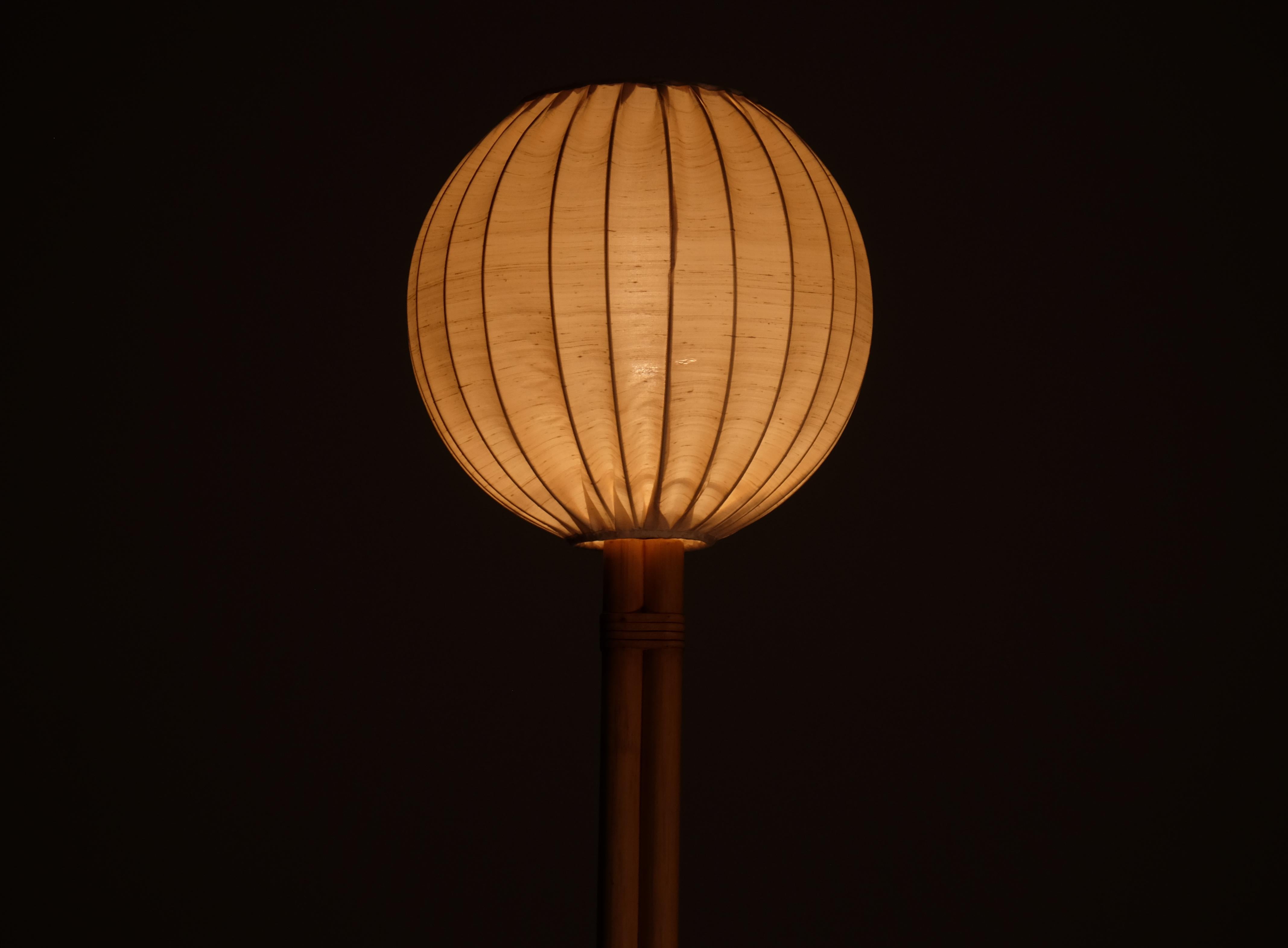 Stehlampe aus Bambus G-105 von Bergboms, Schweden, 1970er Jahre im Zustand „Gut“ im Angebot in Stockholm, SE