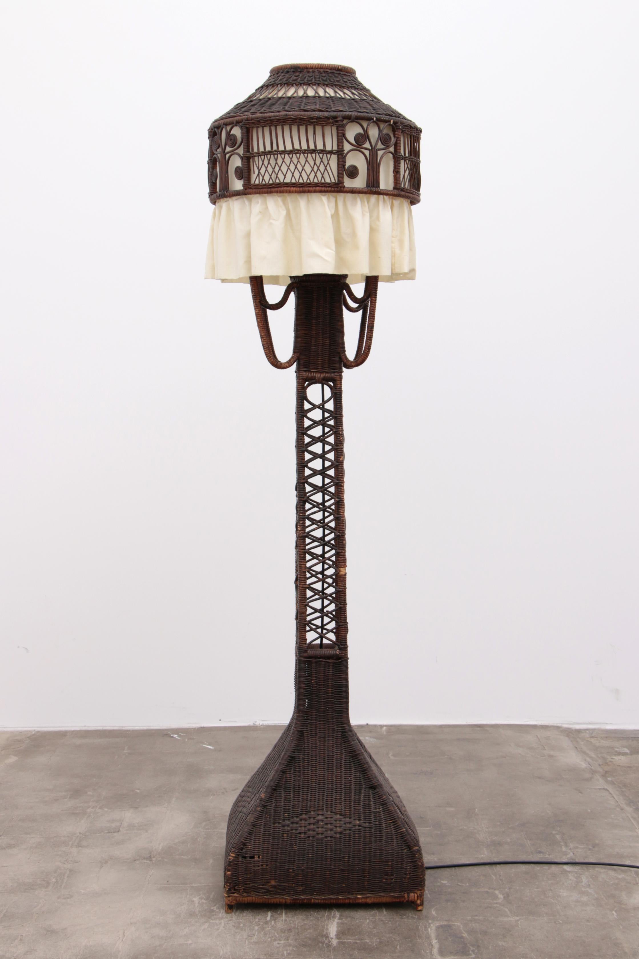 Rattan Floor Lamp with Fabric Shade in the Style of Heywood Wakkefield Campany  For Sale 3