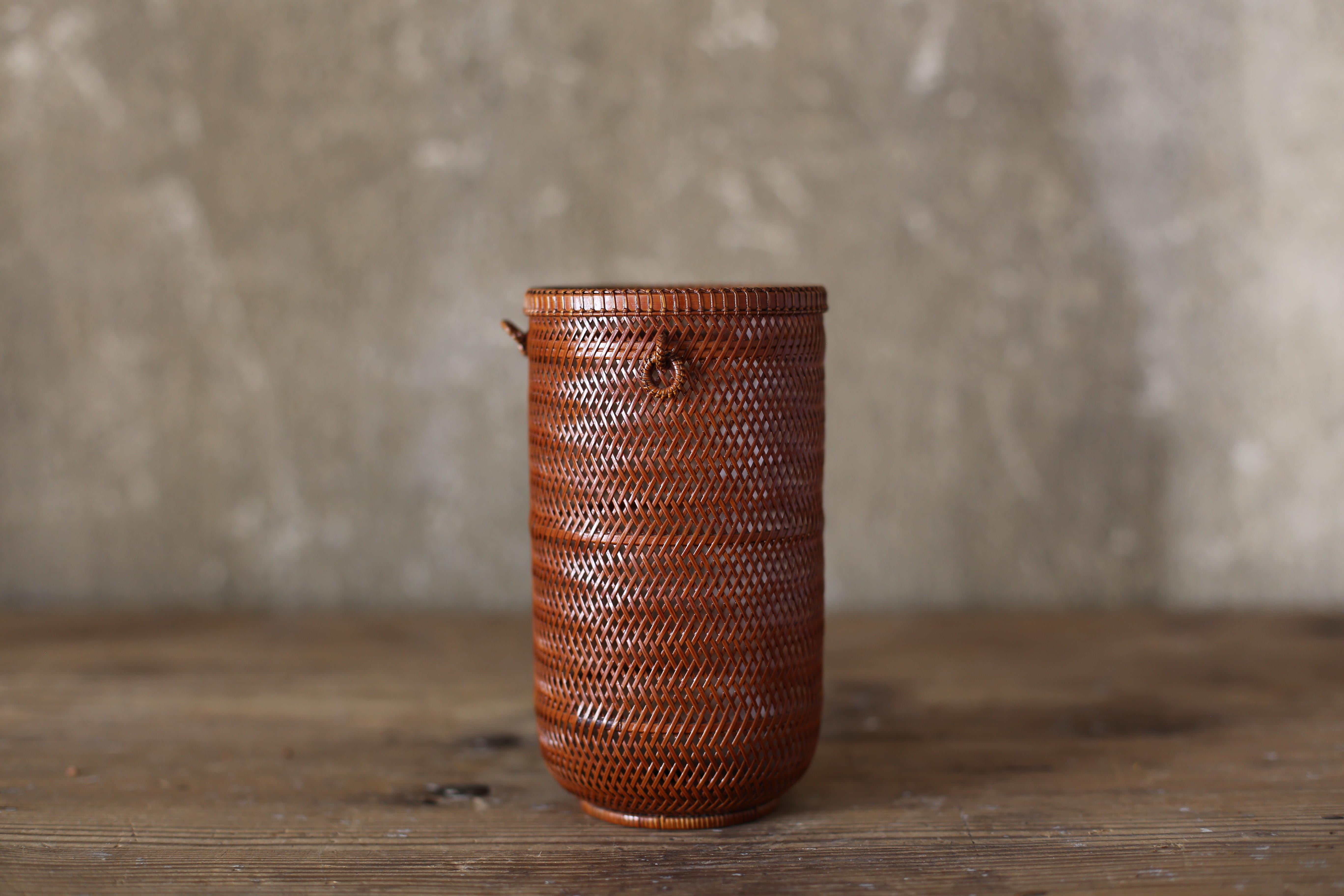 Hand-Carved Bamboo Flower Vase by Chikuyu Uematsu For Sale