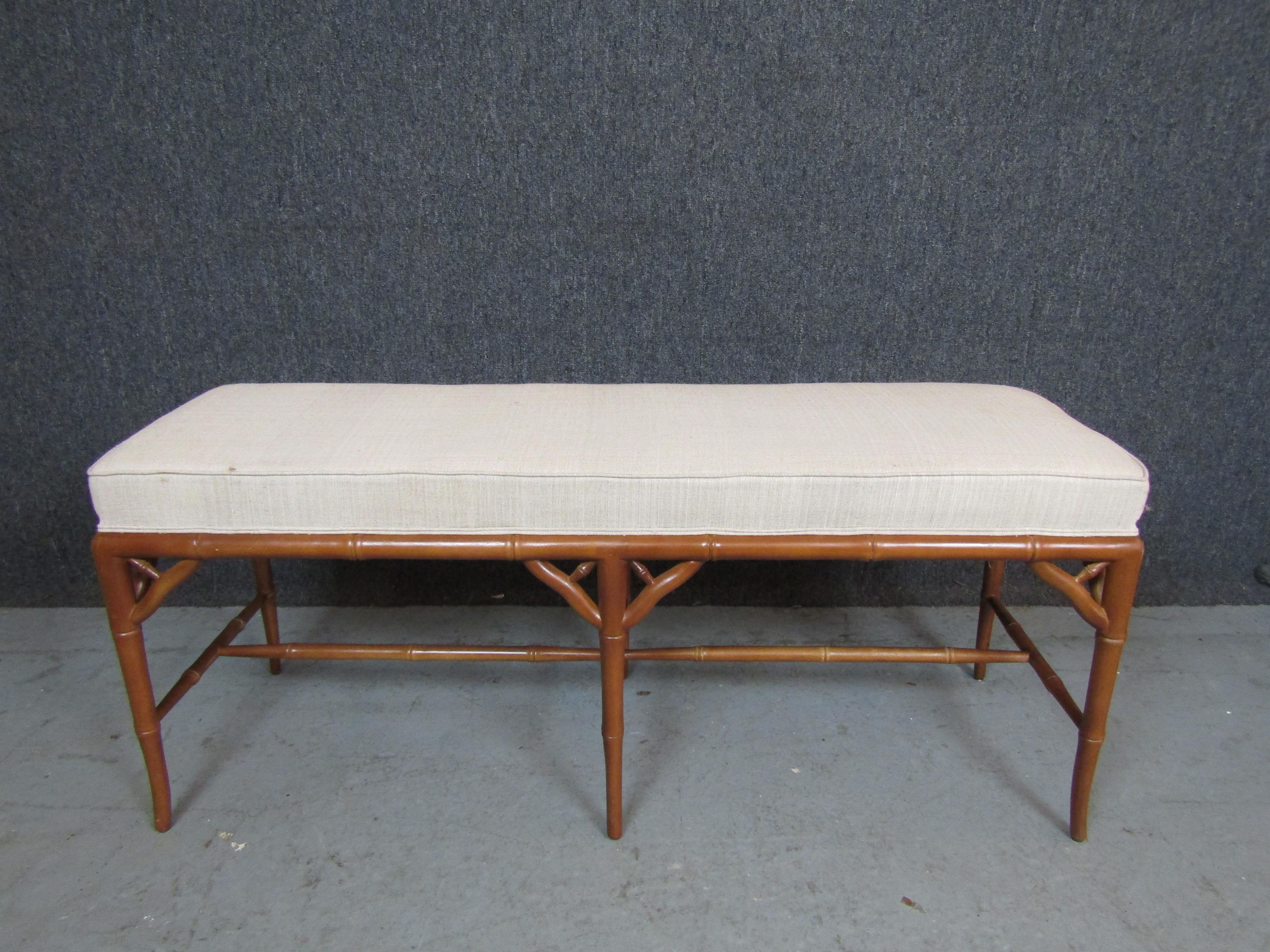 Four foot wide bench on bamboo style frame. Simple and attractive entry seating.
Please confirm location NY or NJ