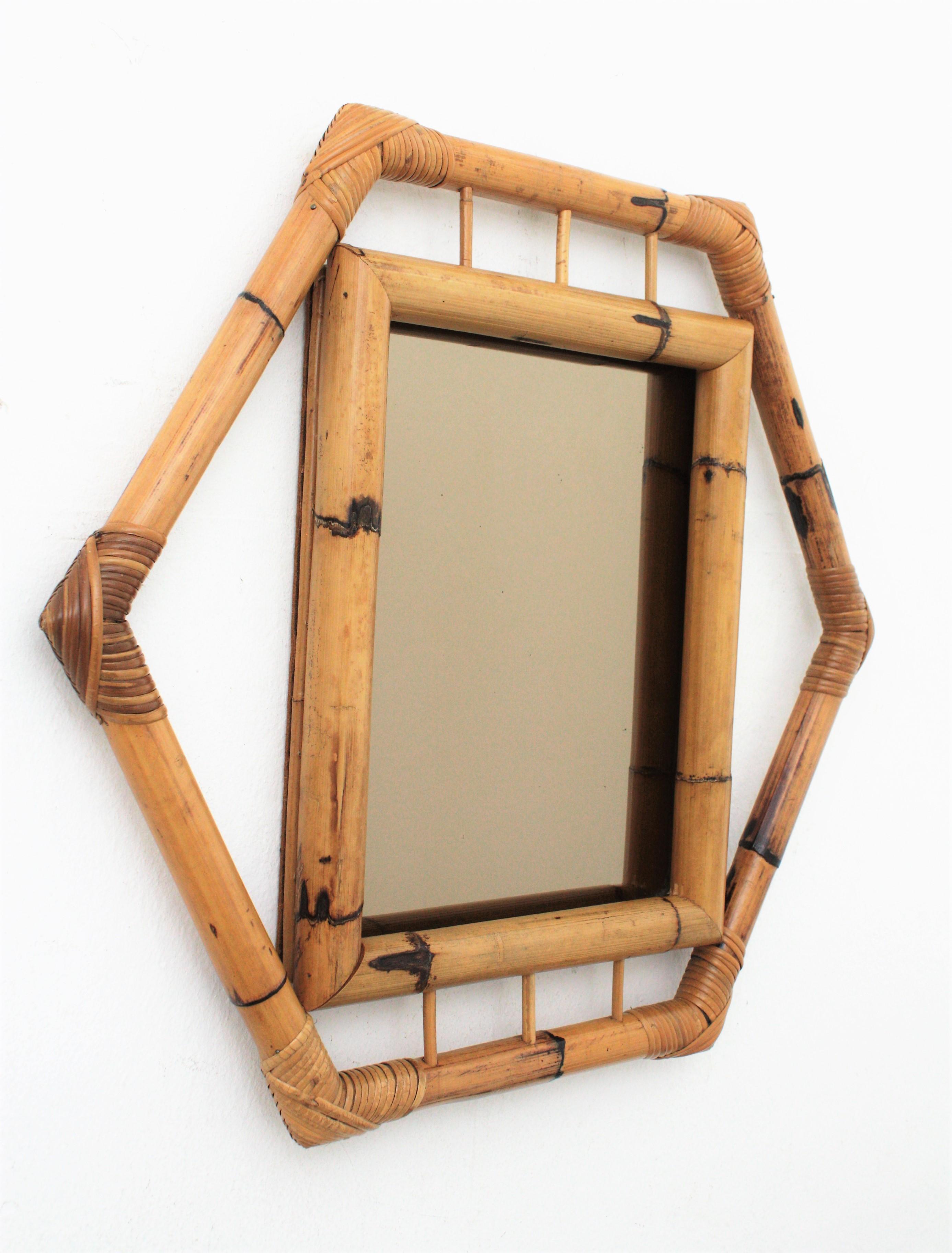 Bamboo Hexagonal Mirror with Smoked Glass, France, 1950s In Good Condition For Sale In Barcelona, ES