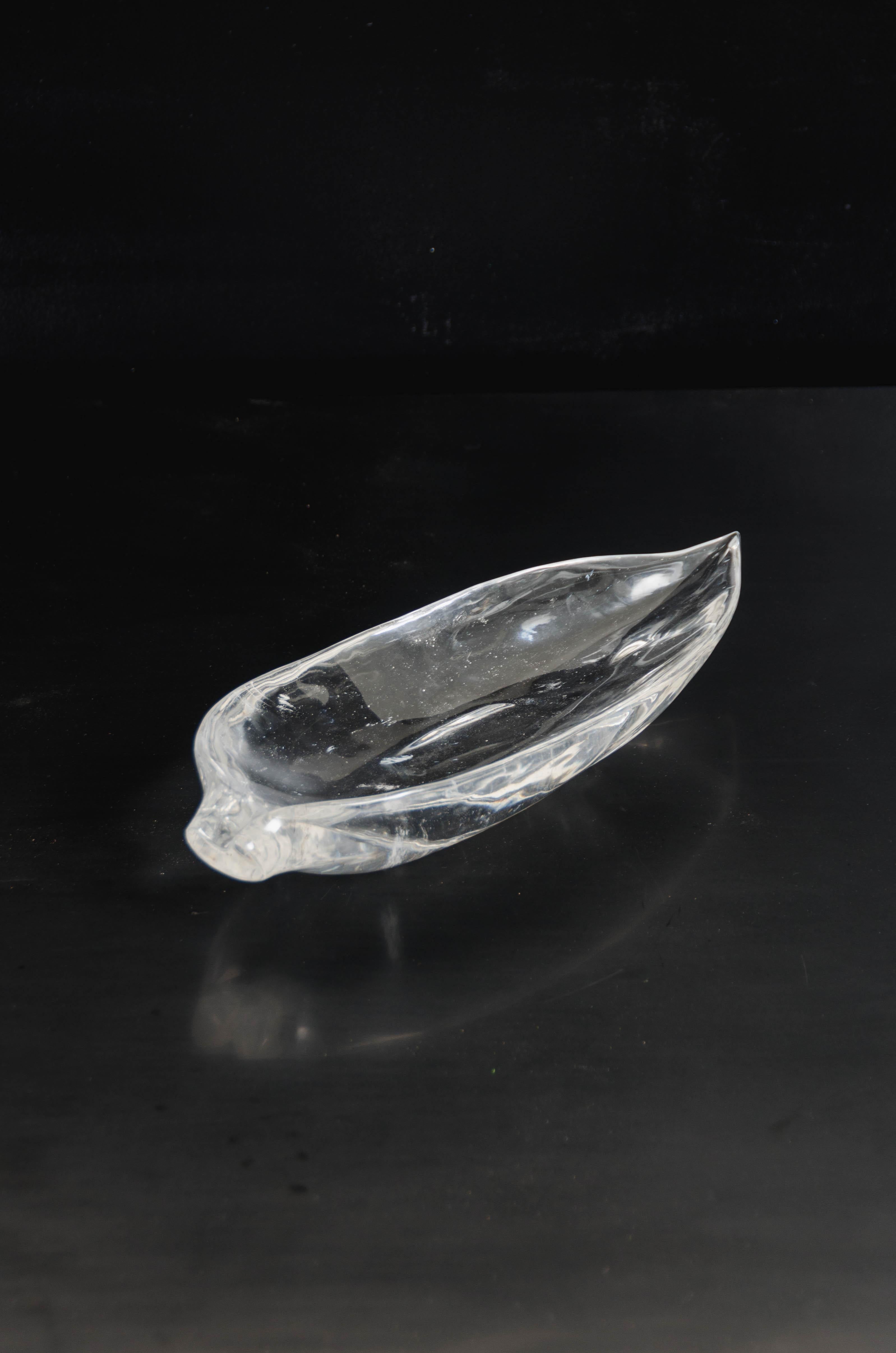 Hand-Carved Bamboo Leaf Tray in Crystal by Robert Kuo, Limited Edition For Sale