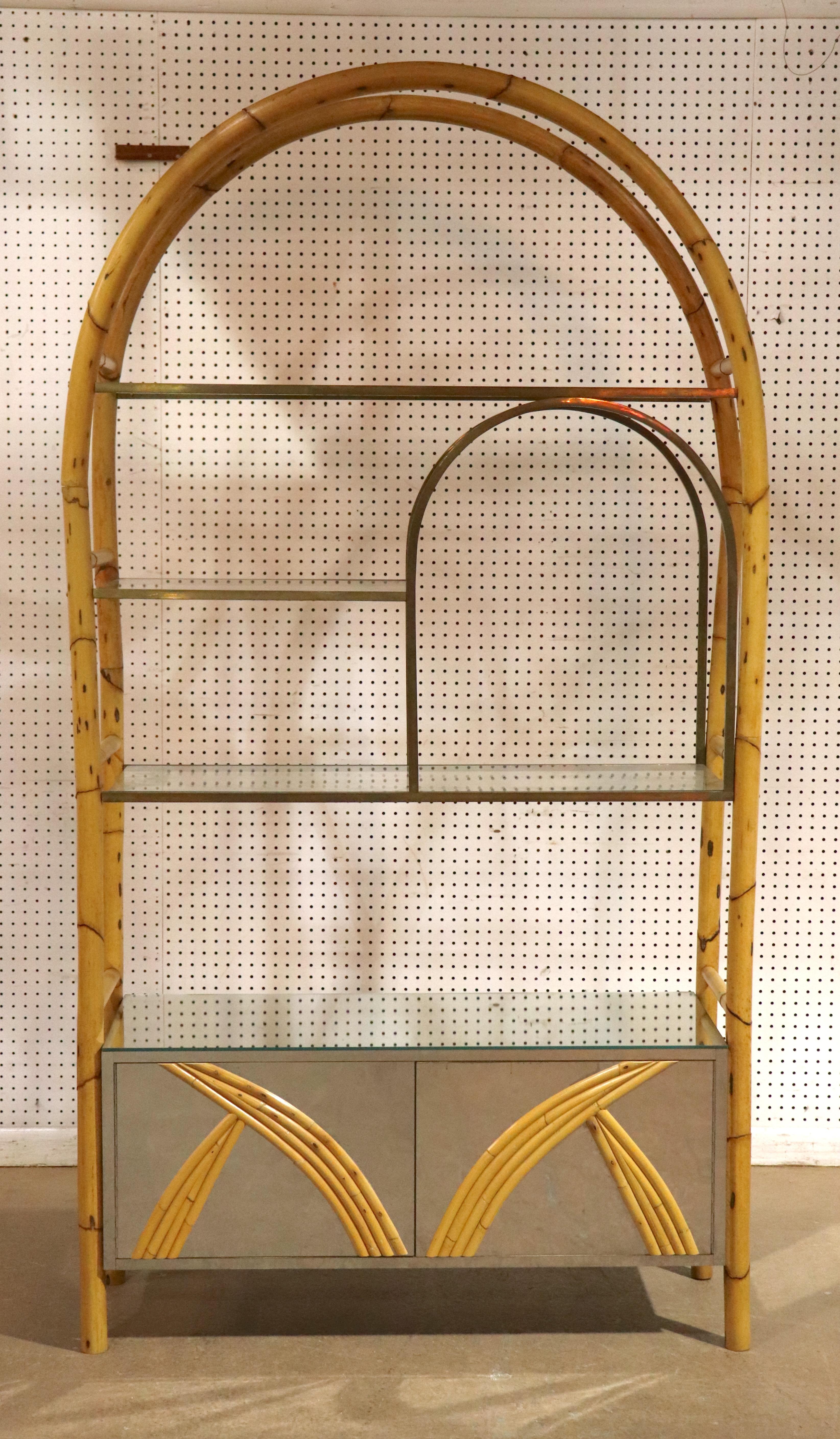 Etagere in bambù e specchio in vendita 5