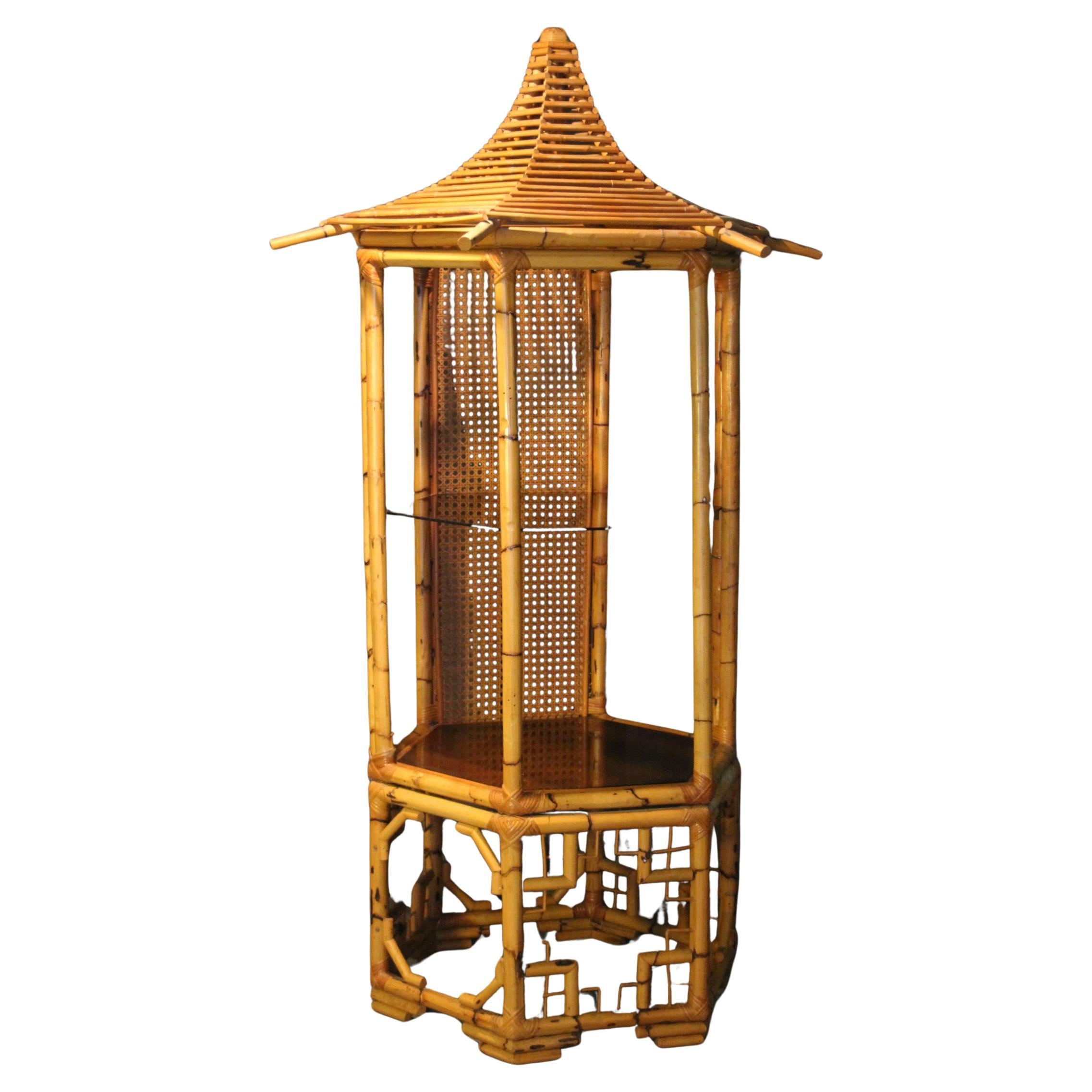 vitrina pagoda de bambú en venta