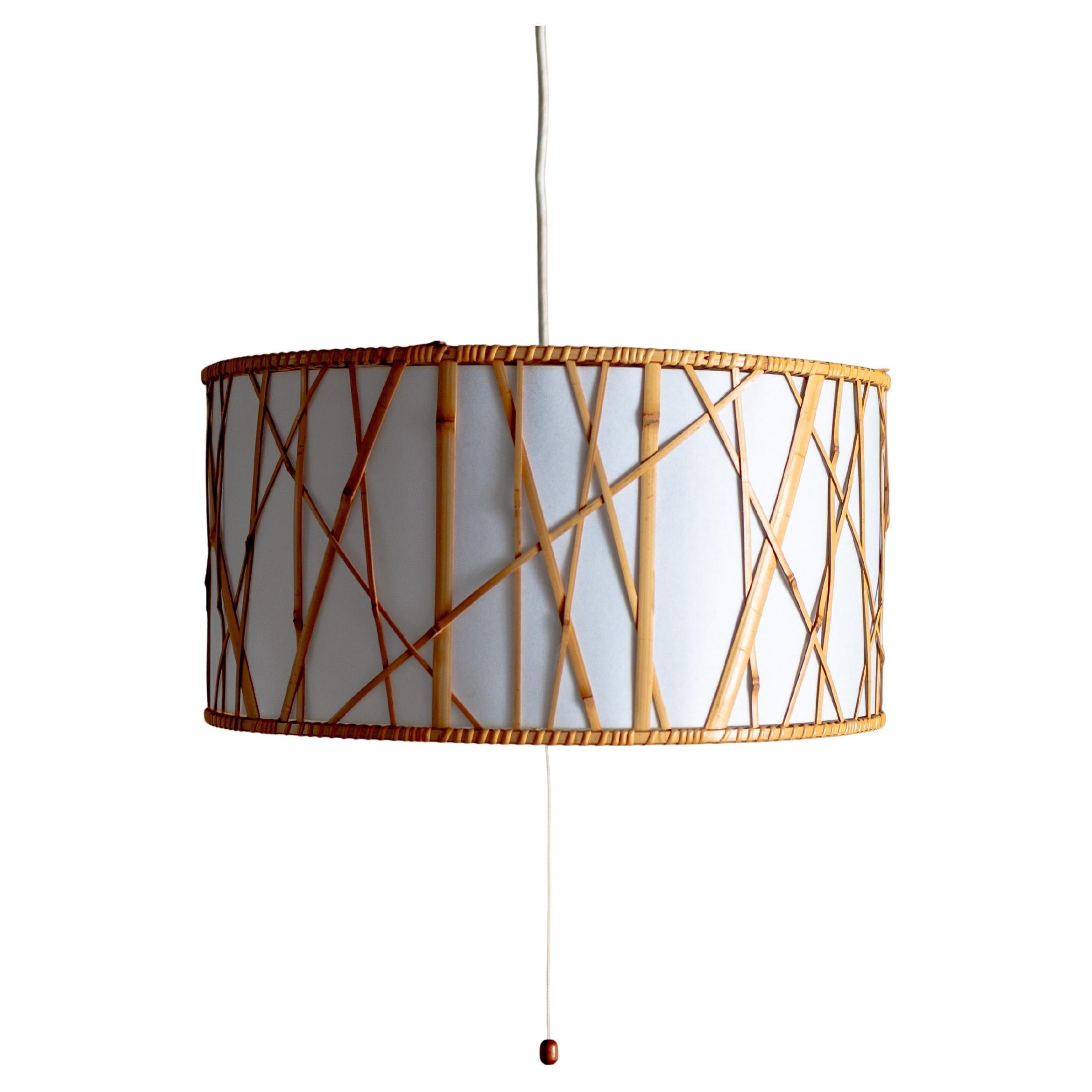 Lampe suspendue en bambou par Shosaku Kondo pour Yamagiwa, Japon en vente