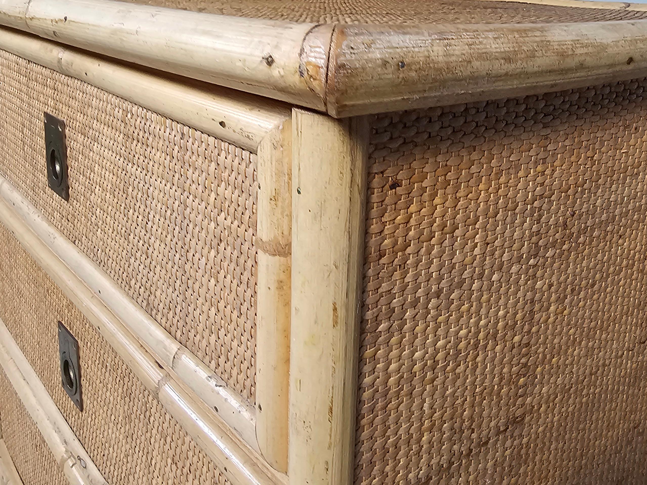 Ottone Armadio in bambù, rattan e ottone di Dal Vera, Italia, anni '70 in vendita