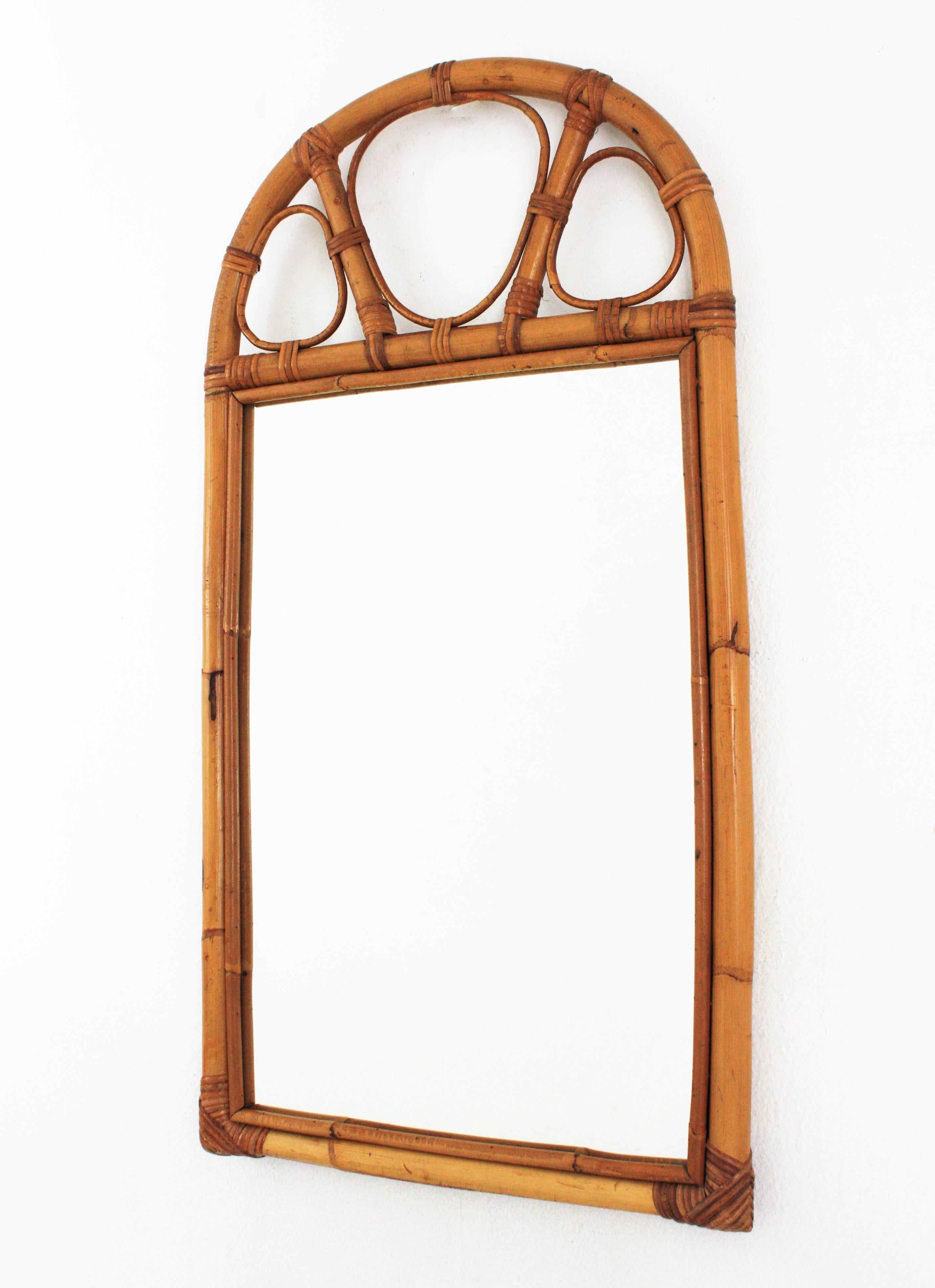 Bamboo Rattan Arched Wall Mirror, 1960s In Good Condition In Barcelona, ES