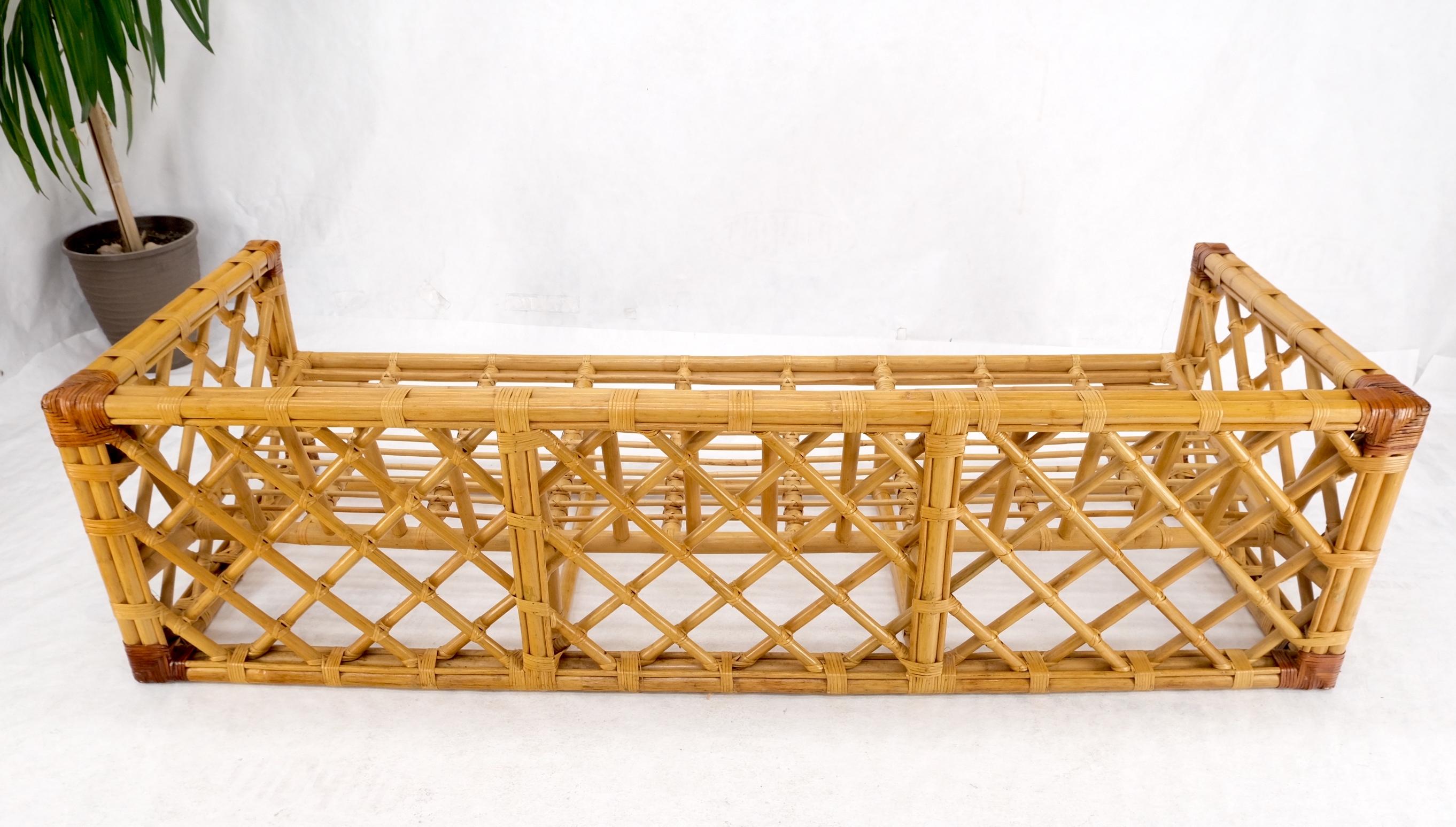 Bamboo Rattan Box Shape Frame Mid-Century Modern Sofa 15