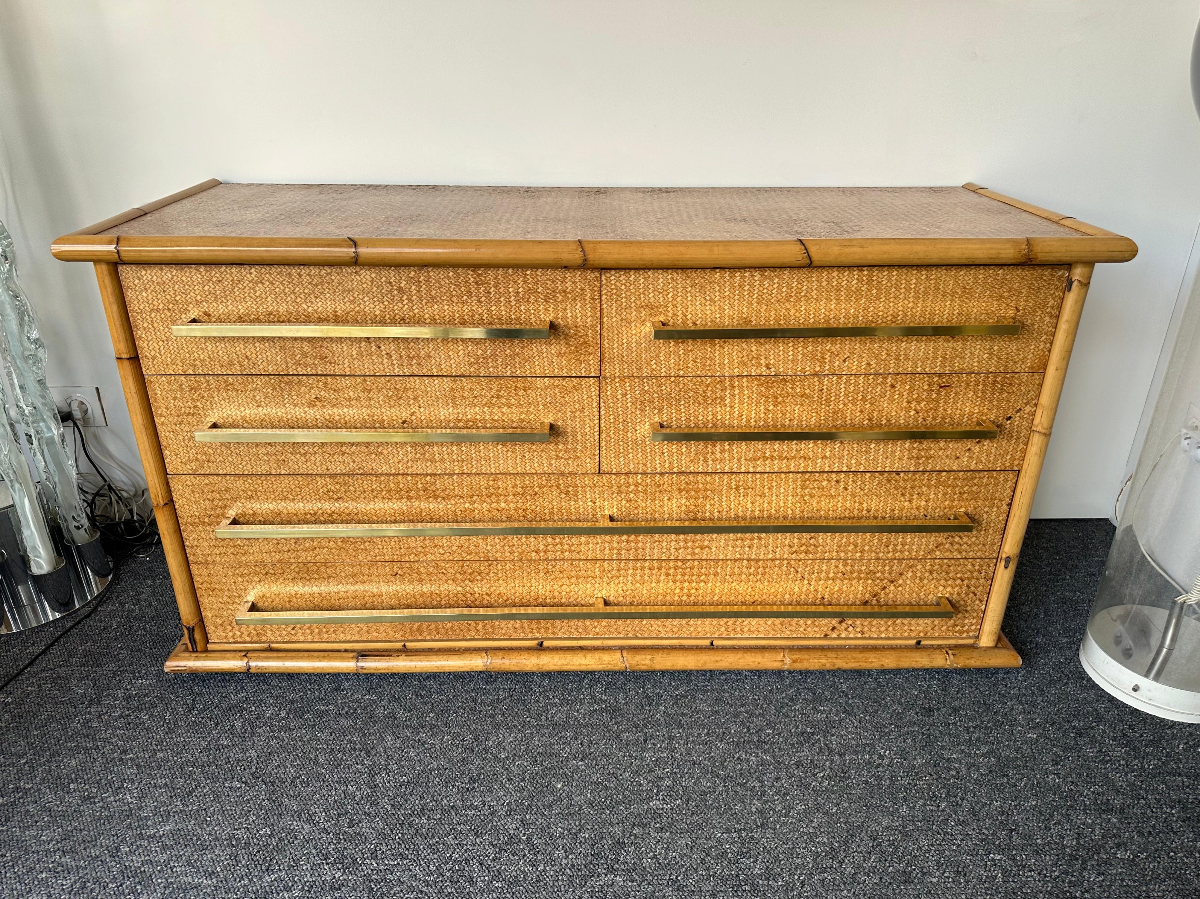 Cassettiera in ottone e rattan di Bamboo di Vivai Del Sud. Italia, anni '70 in vendita 3