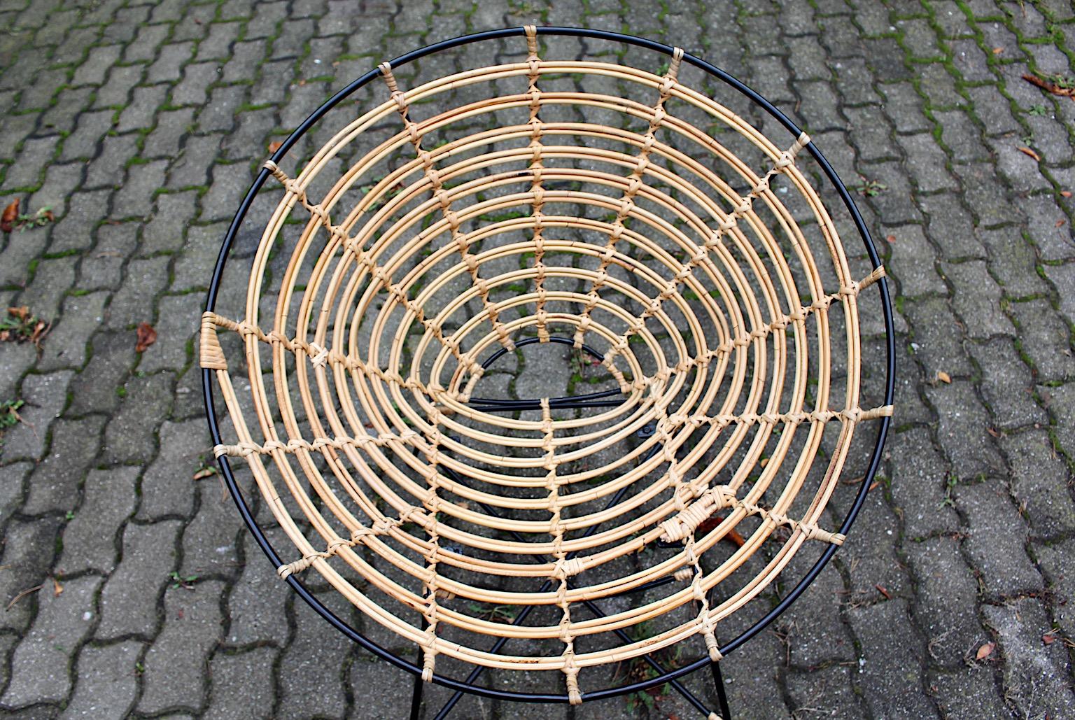 Bamboo Rattan Brown Vintage Mid-Century Modern Lounge Chair, Italy, 1960s For Sale 8