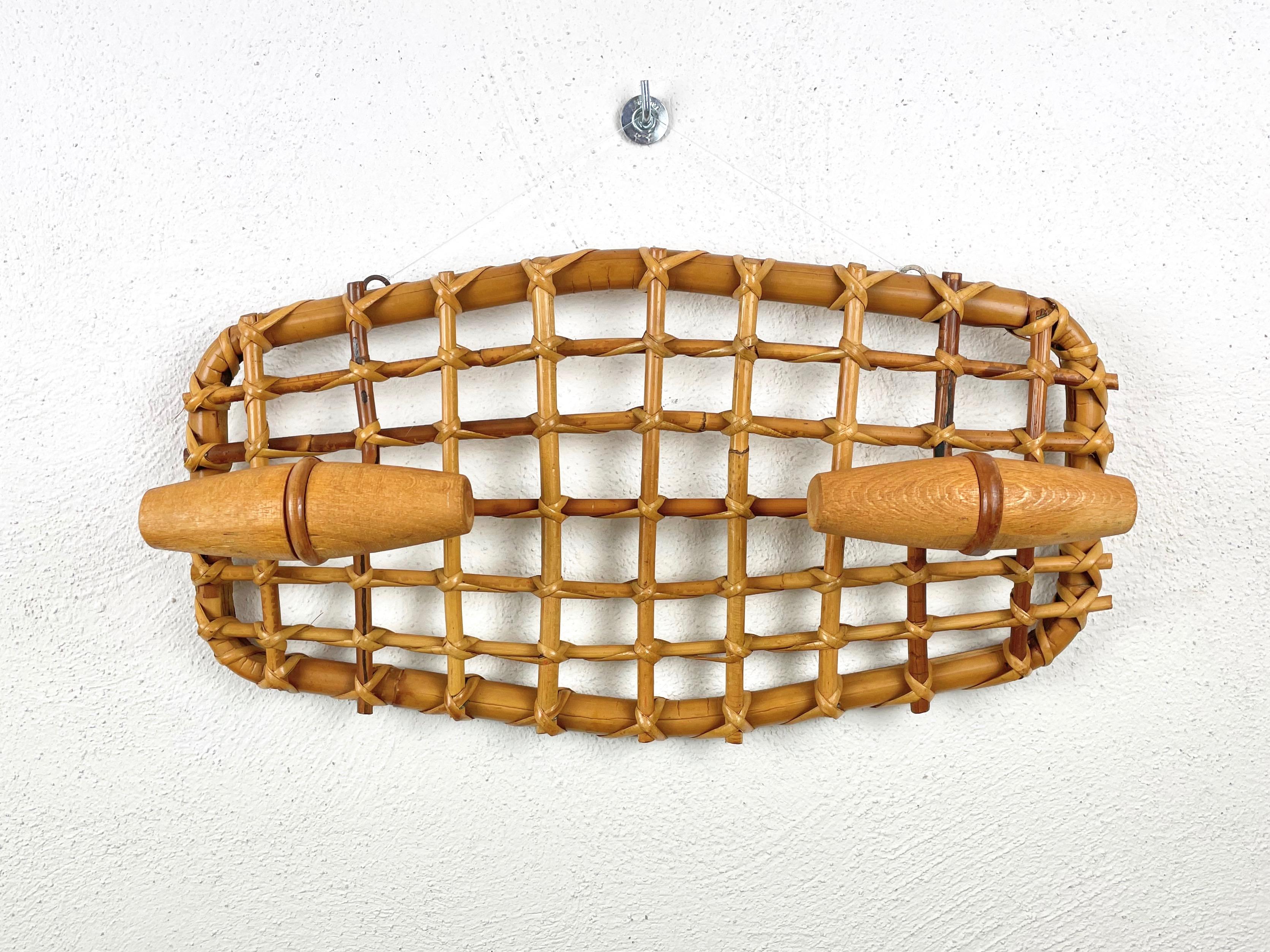 Italian Bamboo & Rattan Coat Rack Hanger Attributed to Olaf von Bohr, Italy, 1950s For Sale