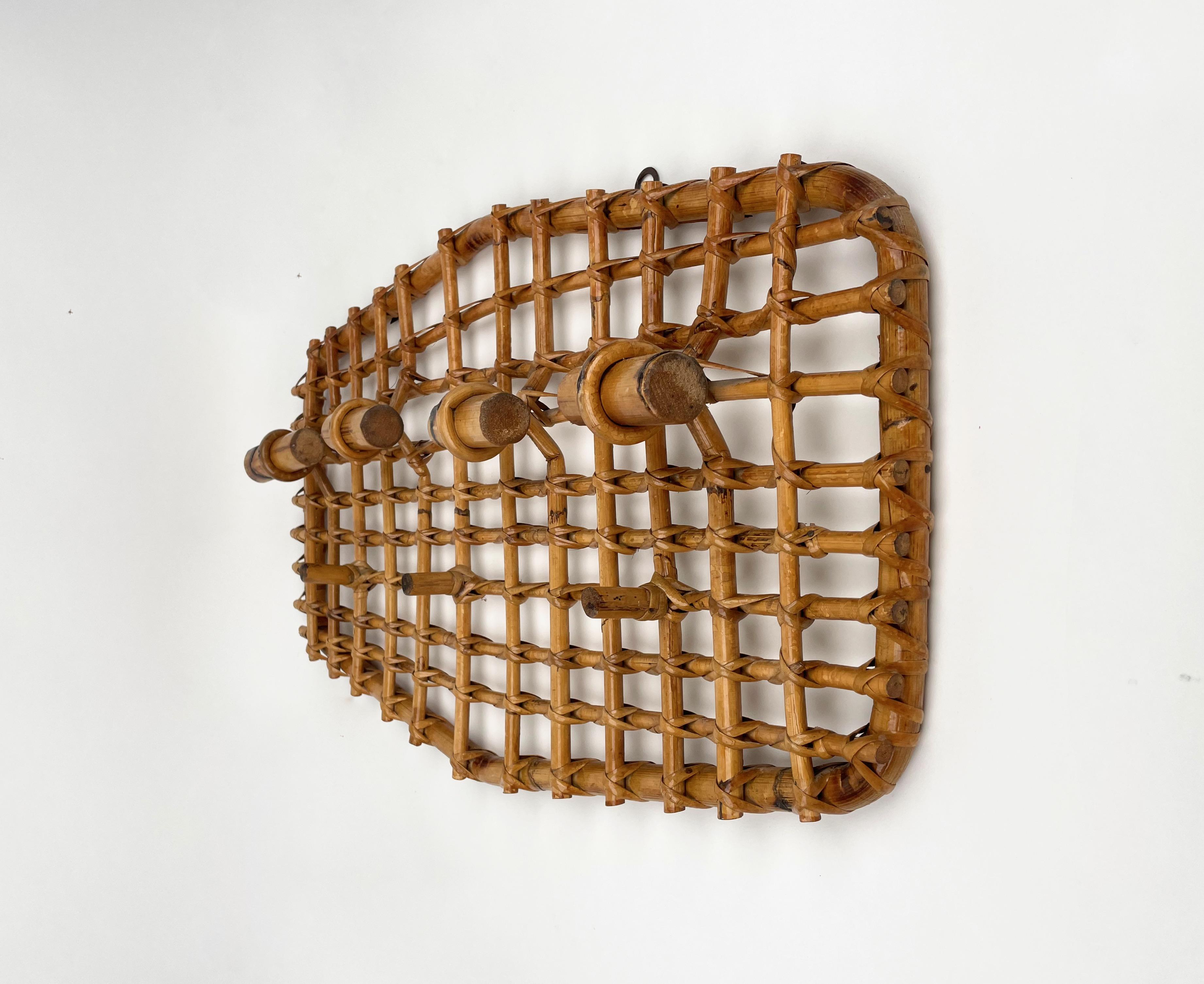 Mid-20th Century Bamboo & Rattan Coat Rack Hanger Attributed to Olaf von Bohr, Italy, 1950s For Sale