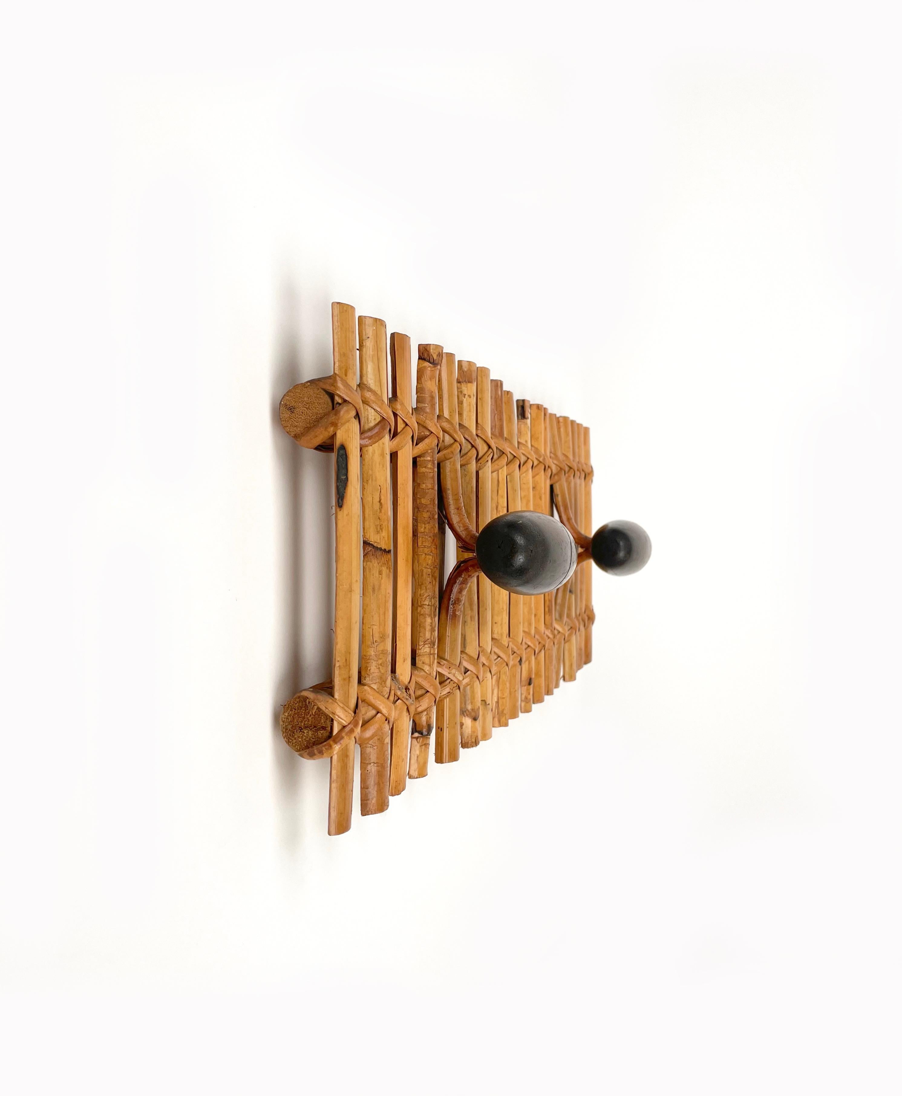 Italian Bamboo & Rattan Coat Rack Hanger Attributed to Olaf von Bohr, Italy 1960s For Sale