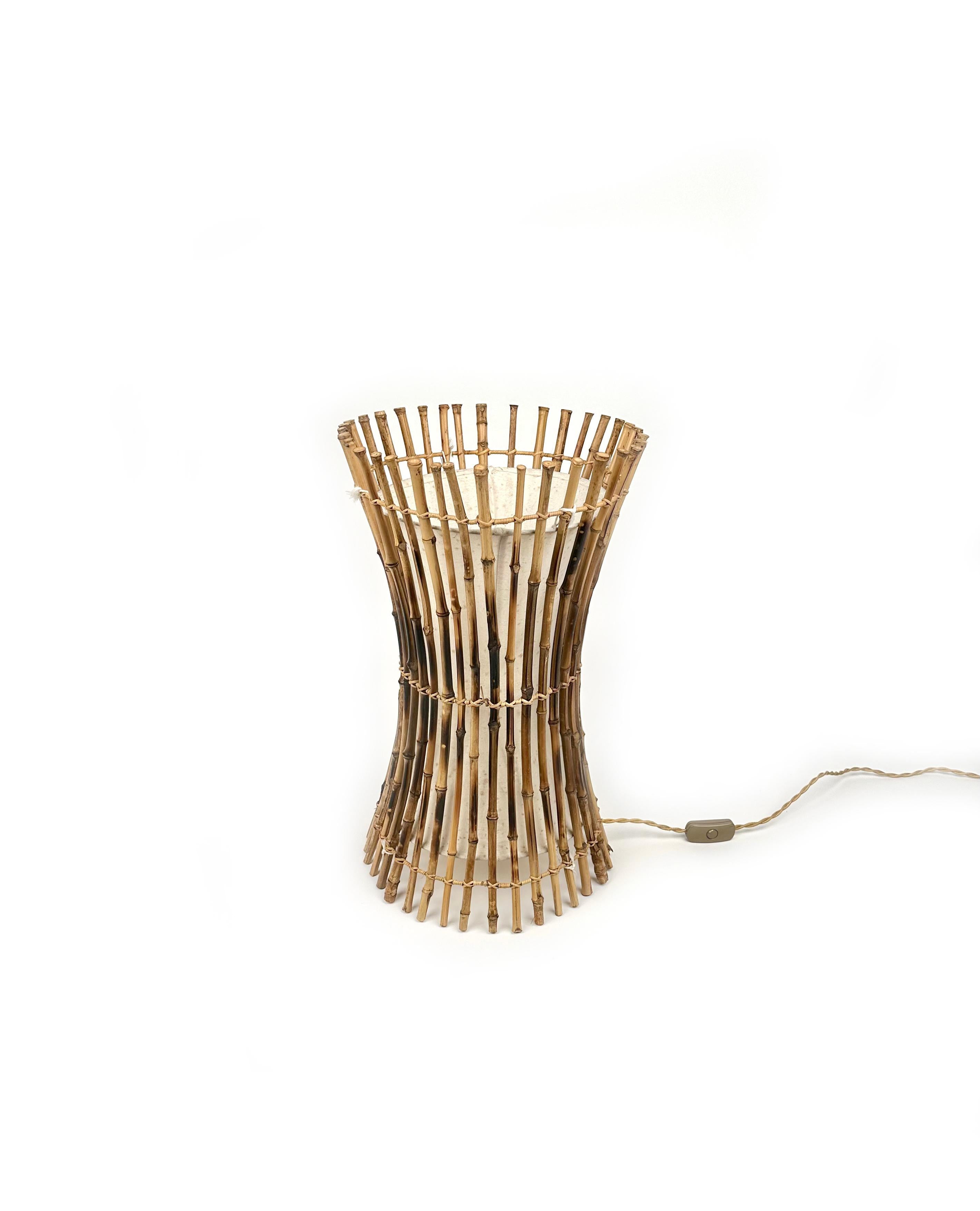 Lámpara de sobremesa o de pie de bambú, ratán y algodón Estilo Franco Albini, Italia, Años 60 Italiano en venta
