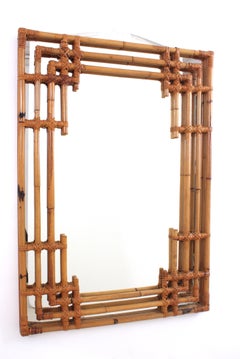 Großer rechteckiger Spiegel aus Bambus-Rattan mit geometrischem Rahmen